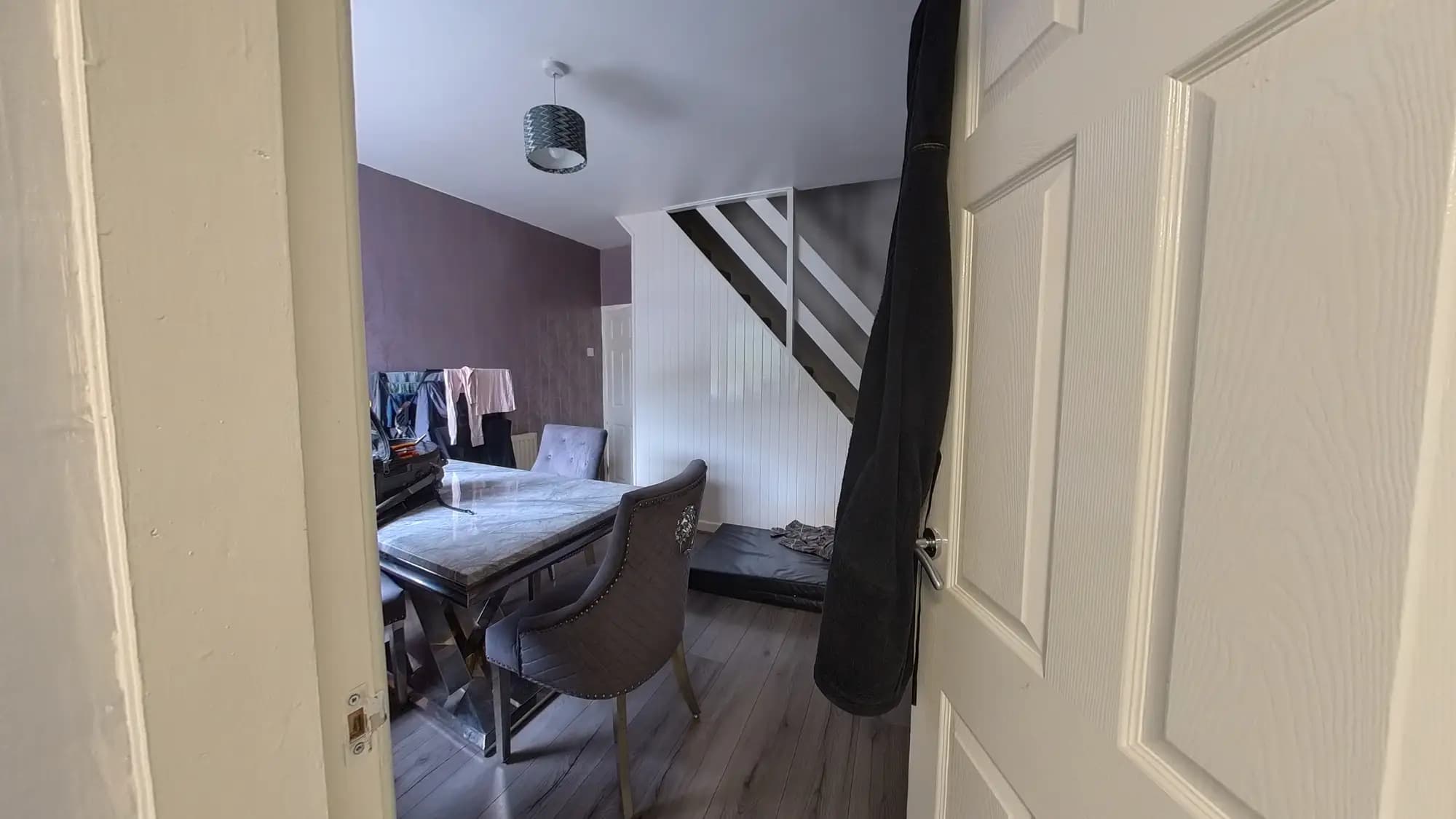 property photo 8 of 20