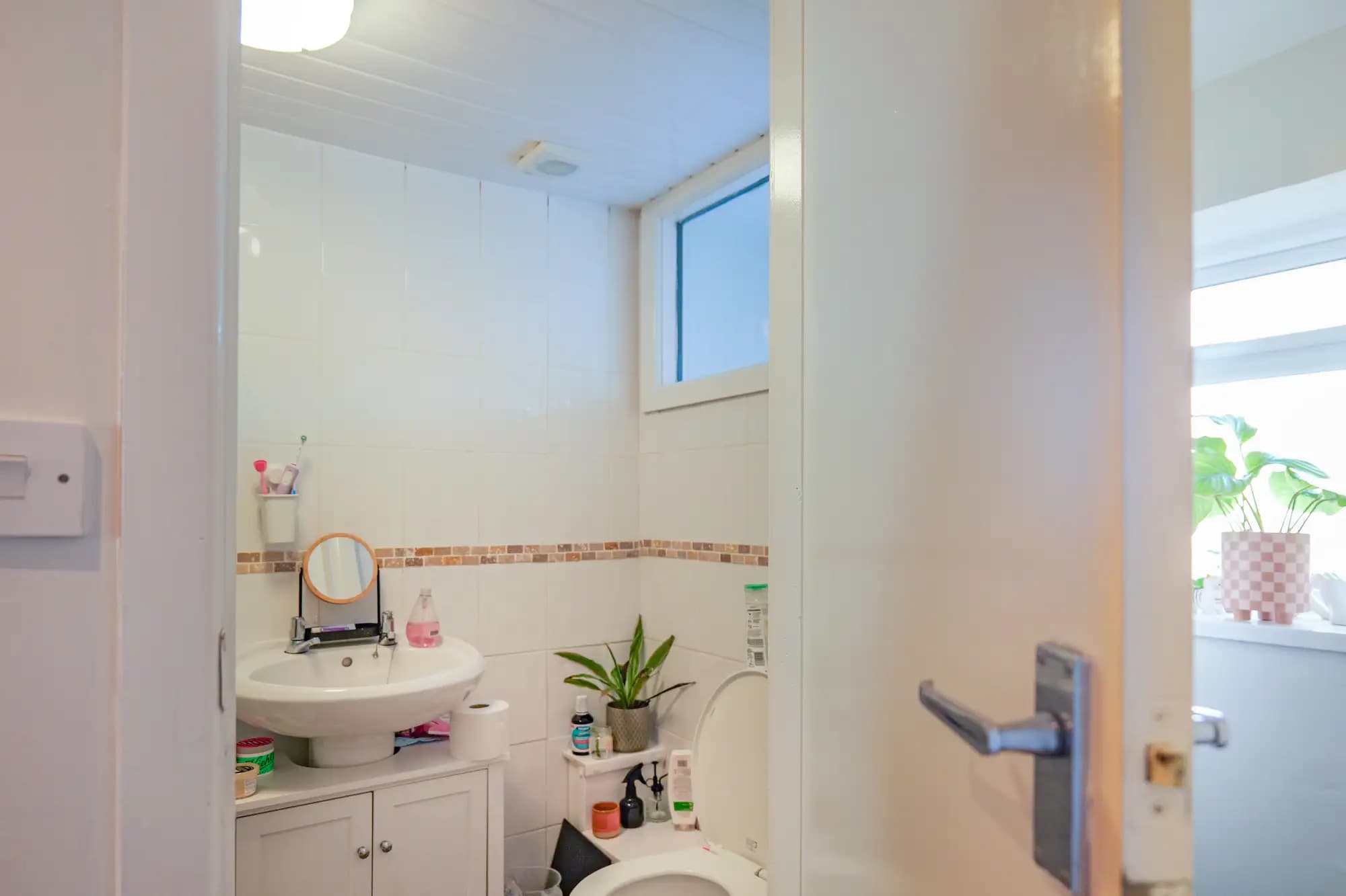 property photo 10 of 23