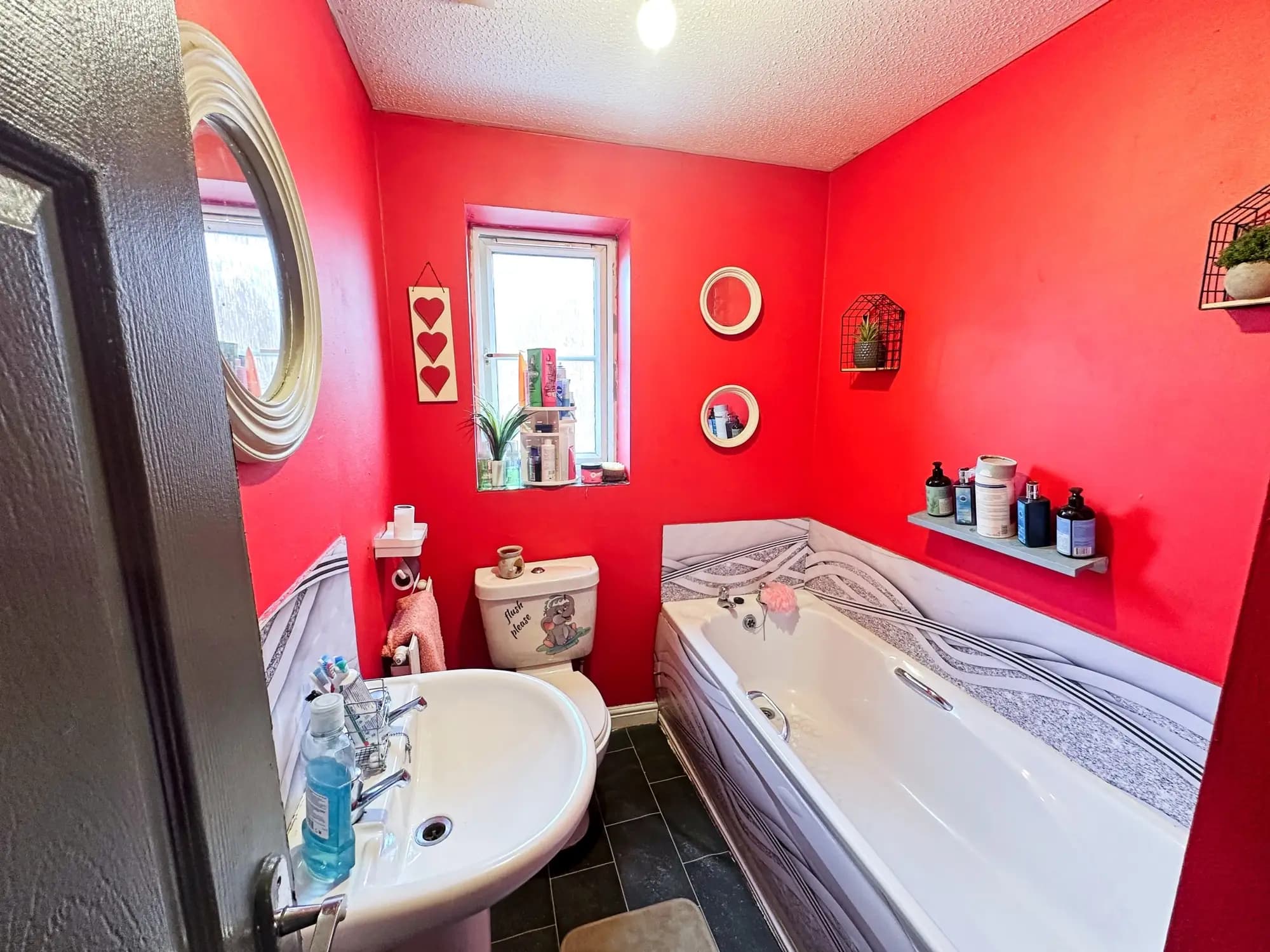 property photo 10 of 23