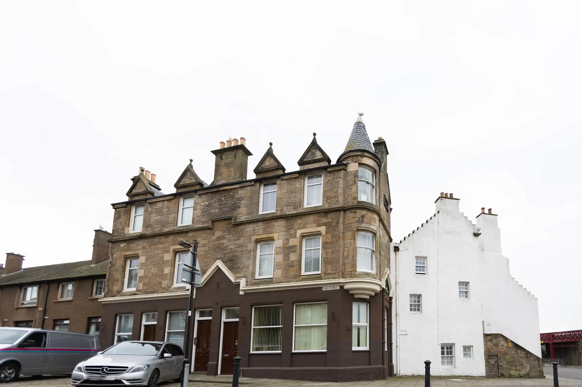 property photo 16 of 17