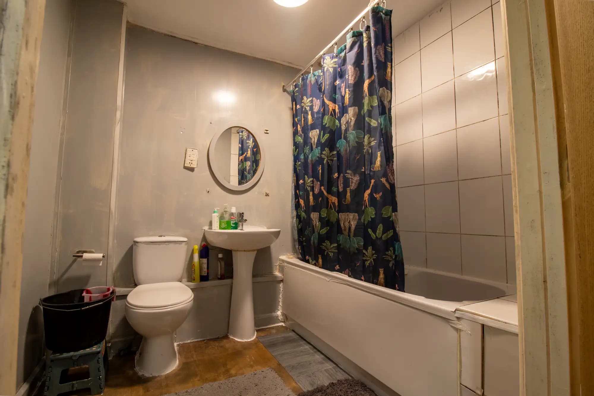 property photo 6 of 13