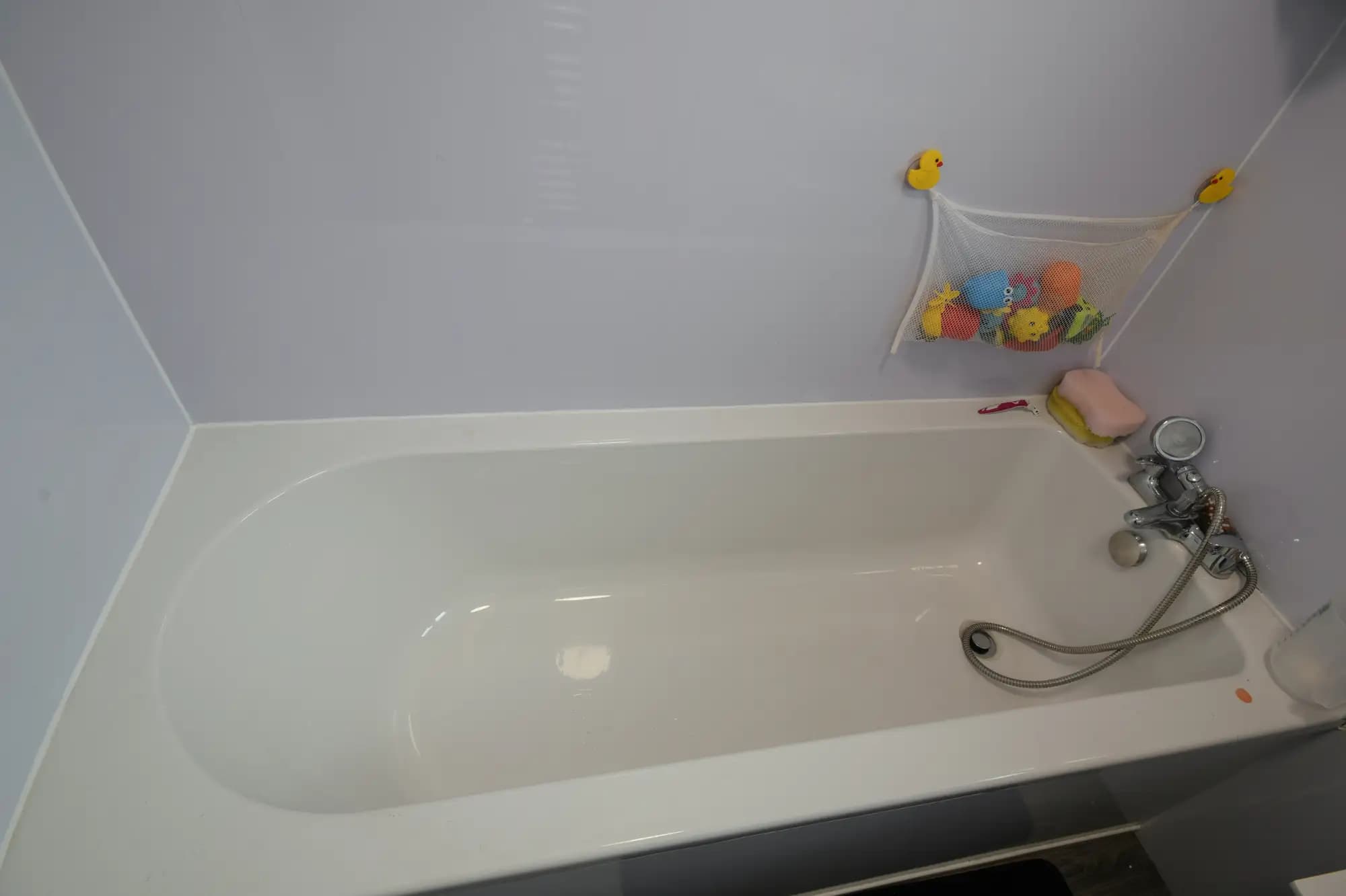 property photo 9 of 20