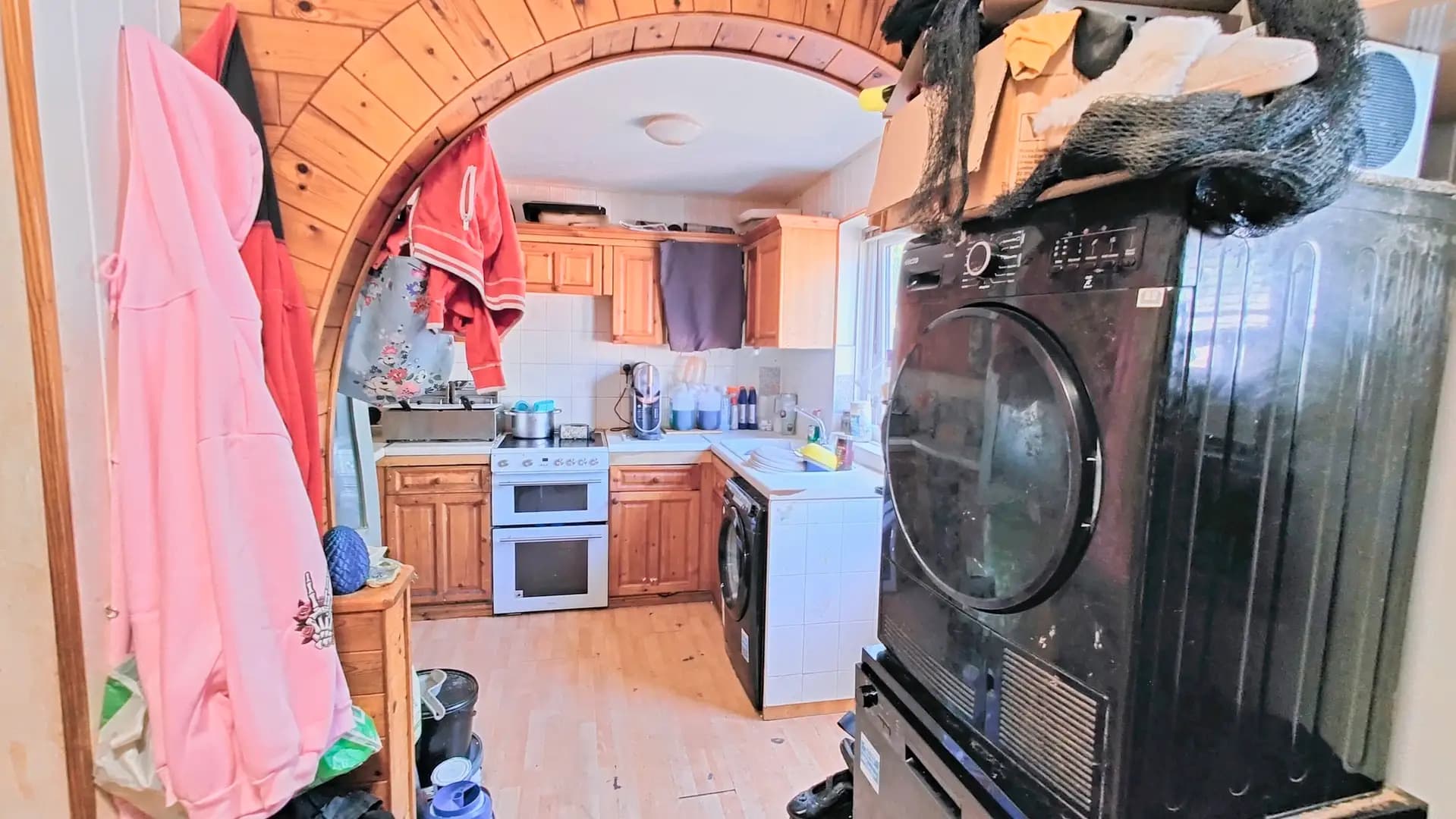 property photo 4 of 26