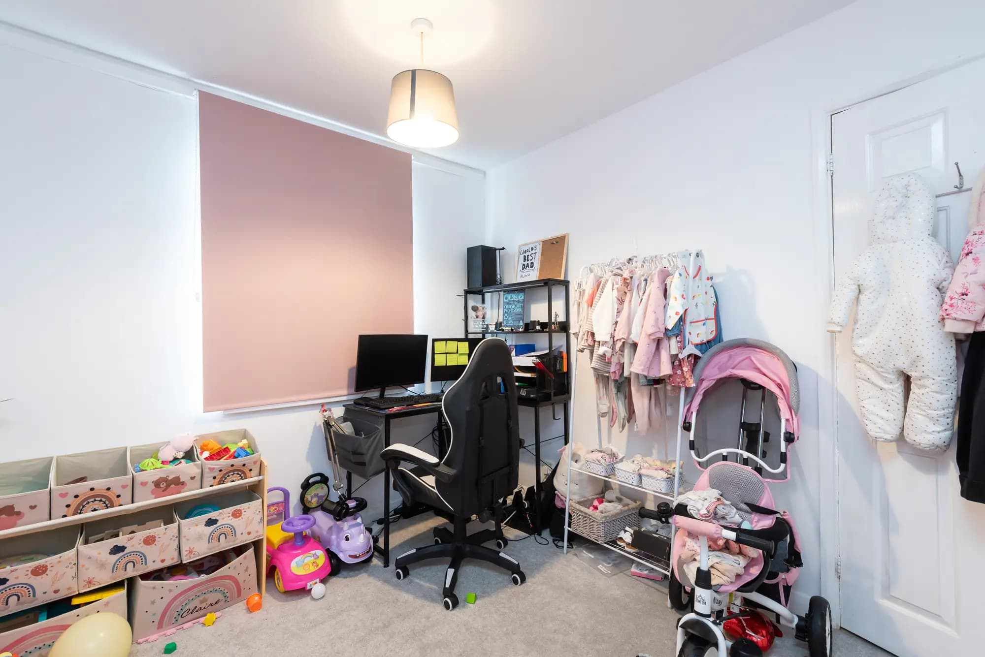 property photo 13 of 17