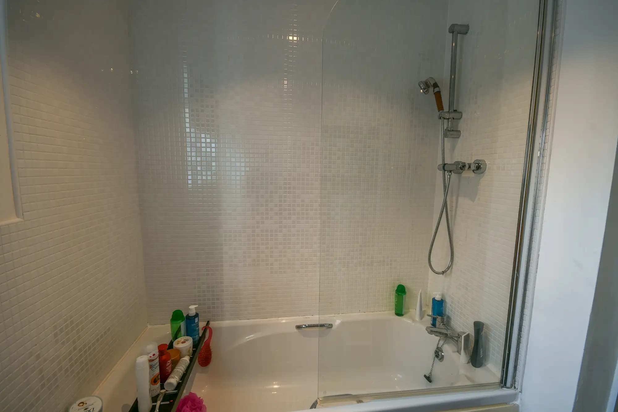 property photo 8 of 15