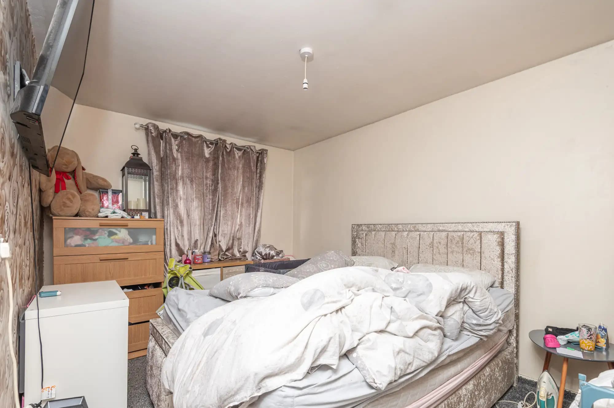 property photo 9 of 19