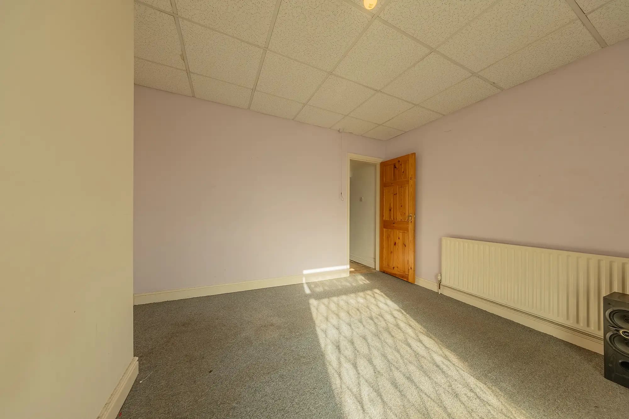 property photo 16 of 28