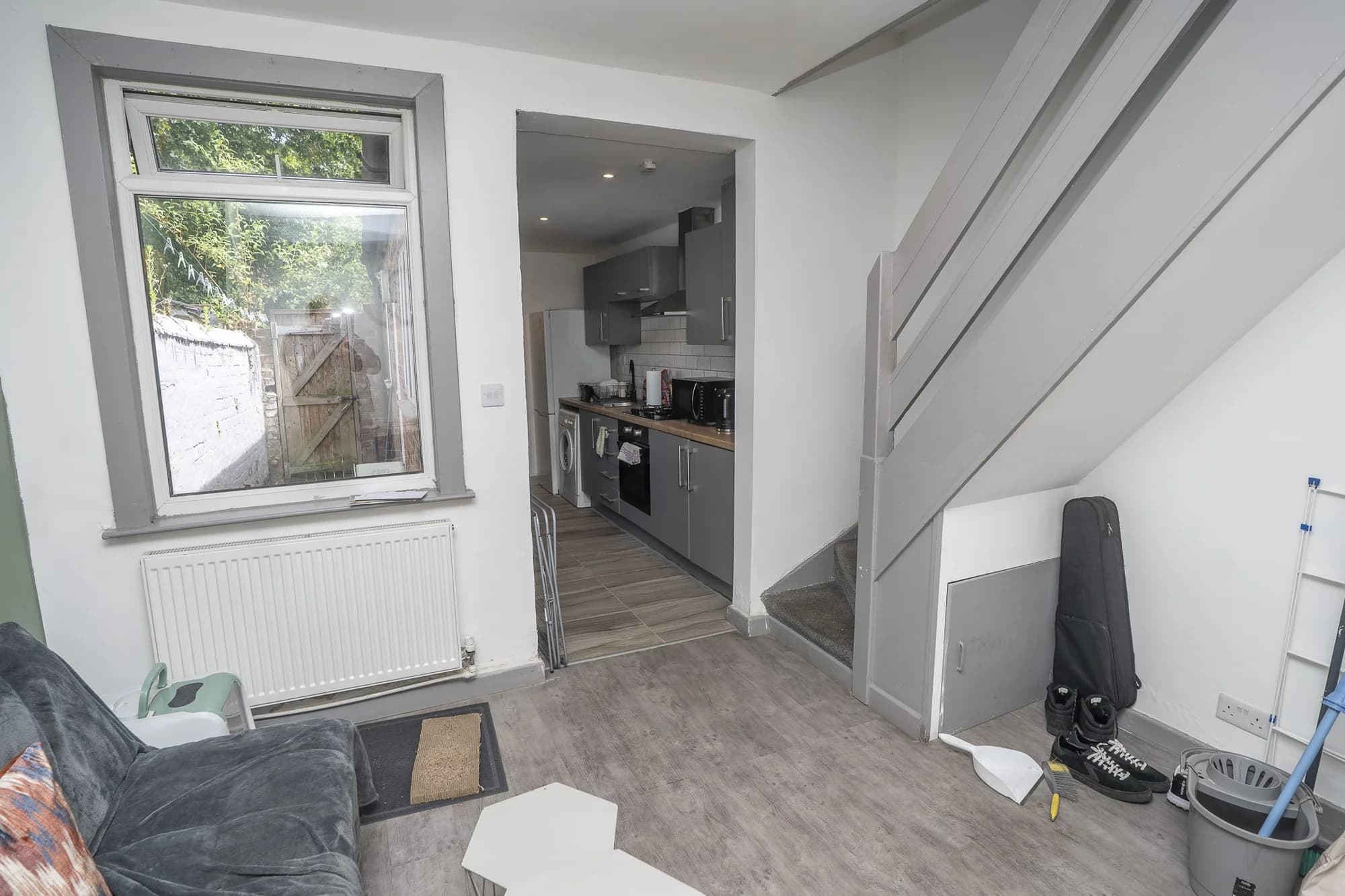 property photo 4 of 24