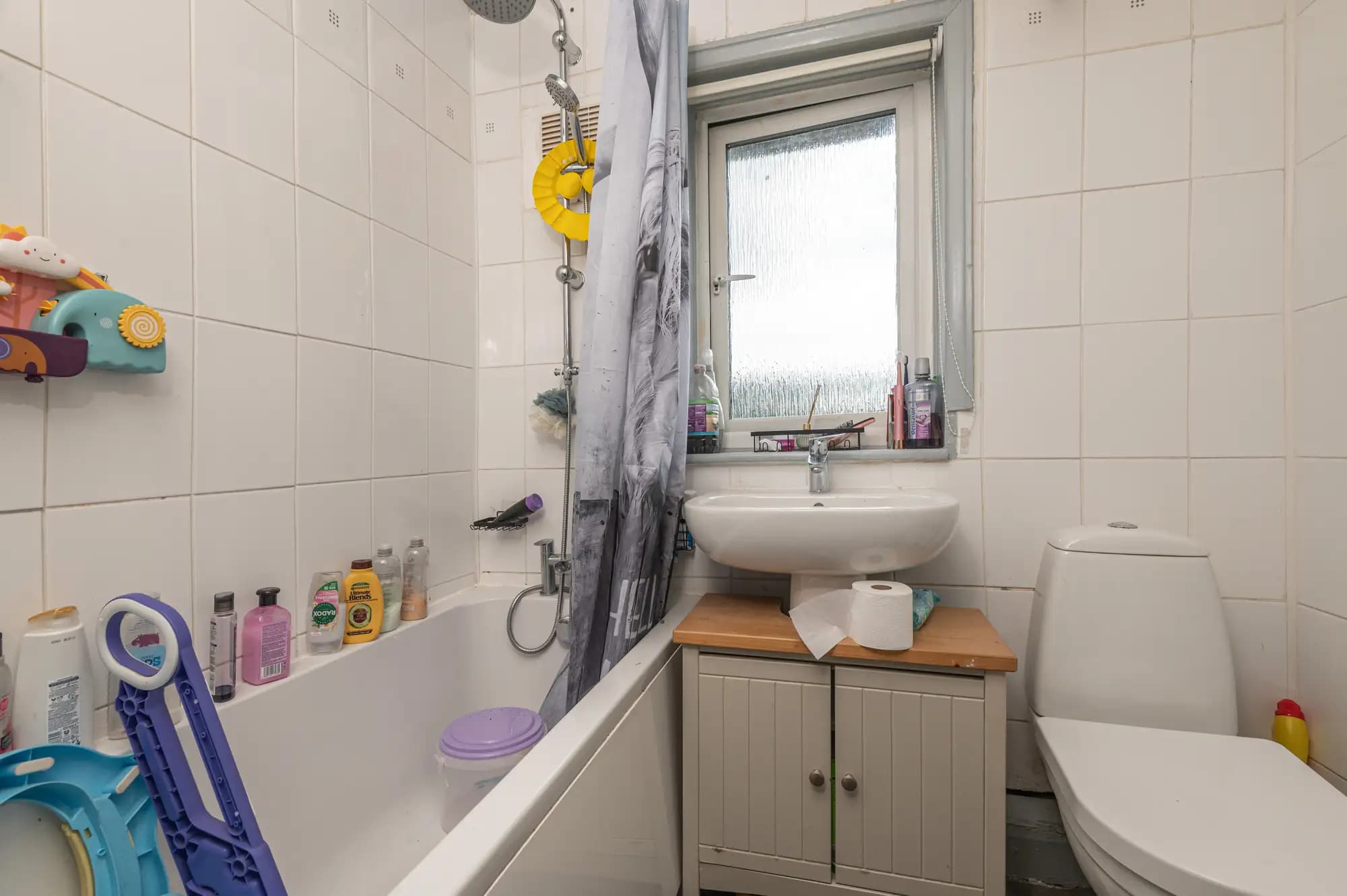 property photo 8 of 20