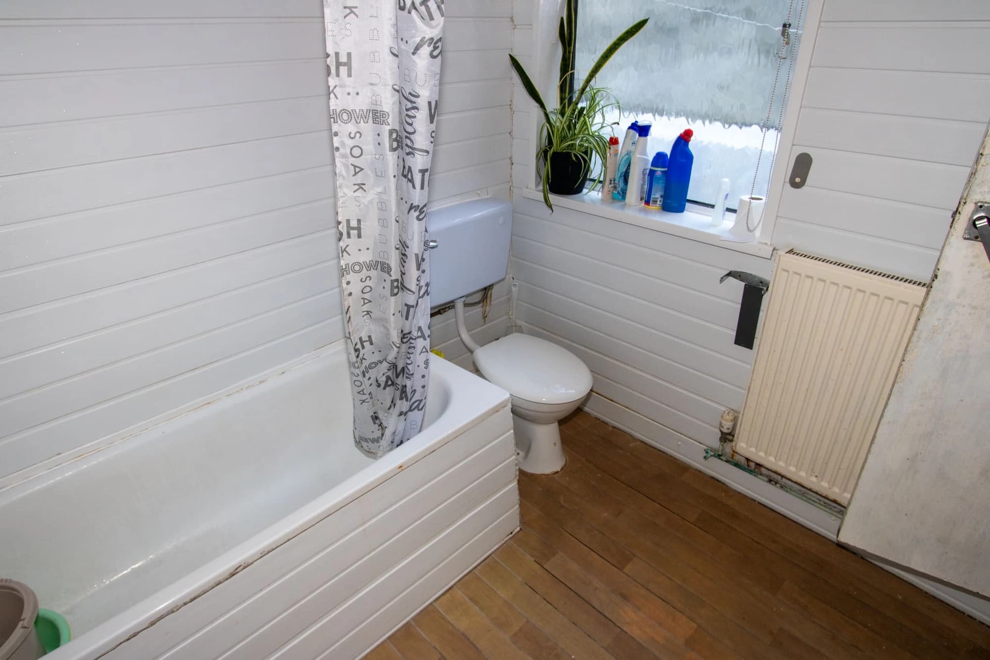 property photo 10 of 19