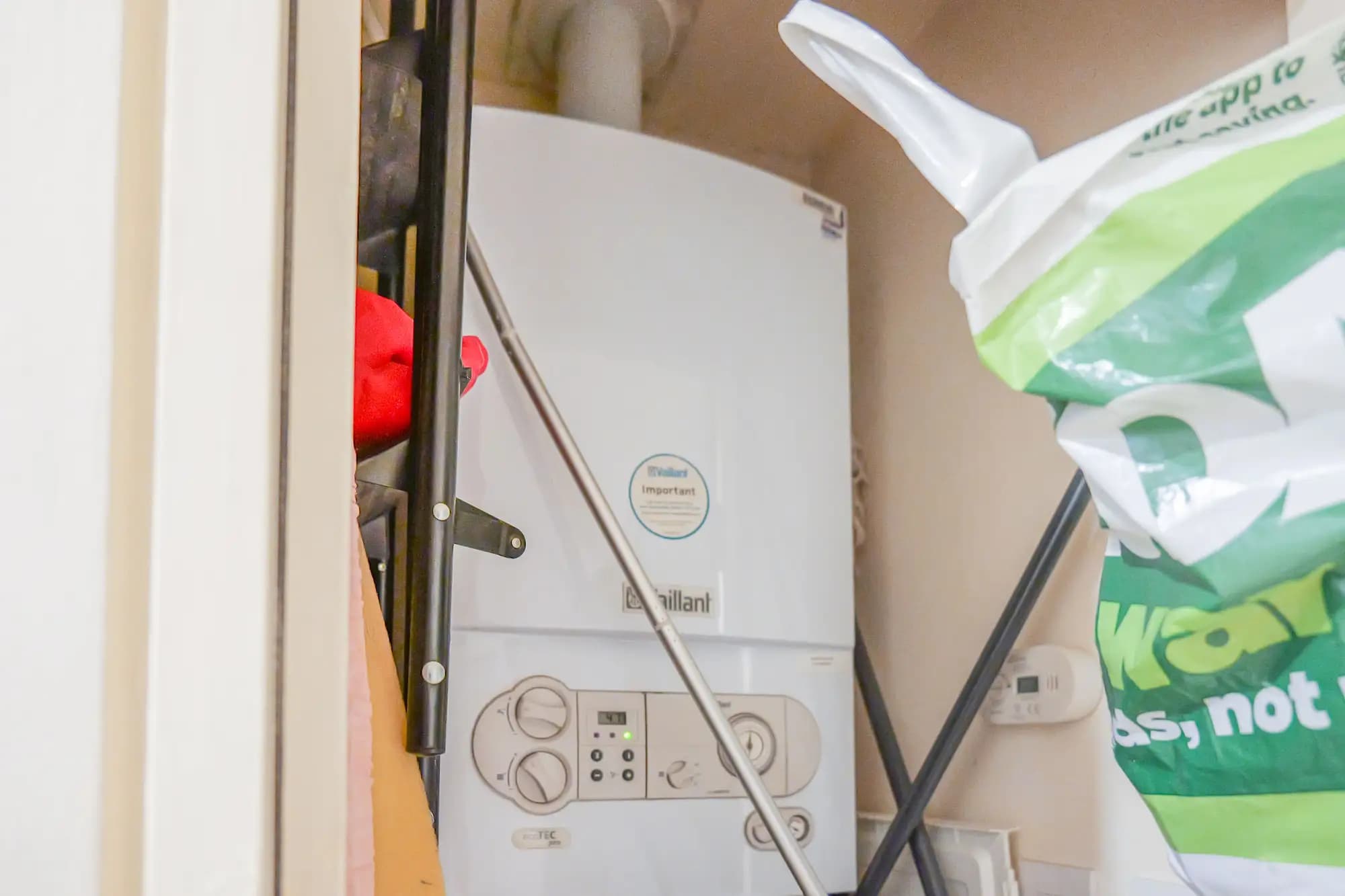 property photo 13 of 20