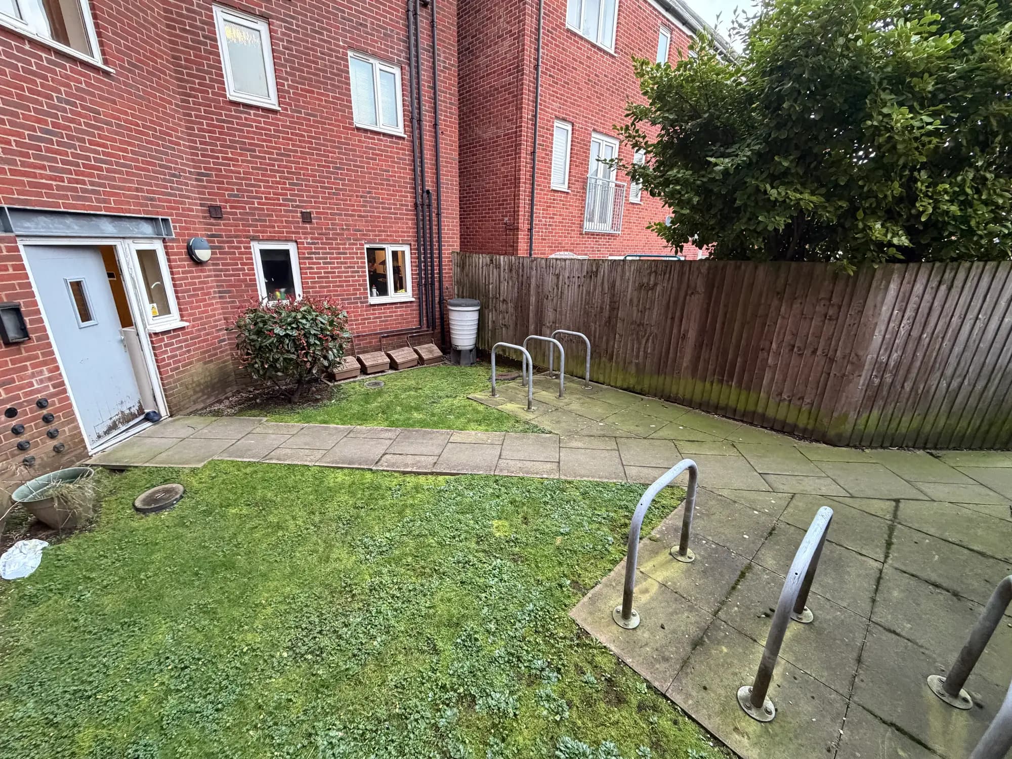 property photo 22 of 26