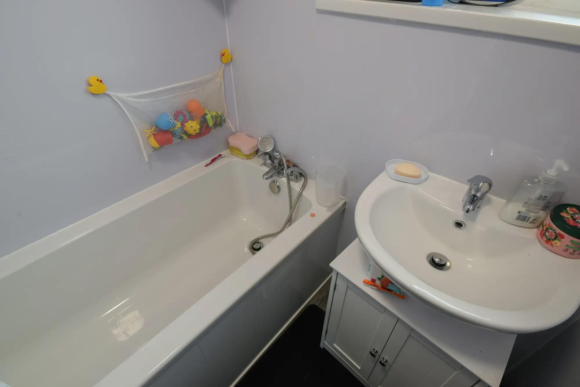 property photo 8 of 20