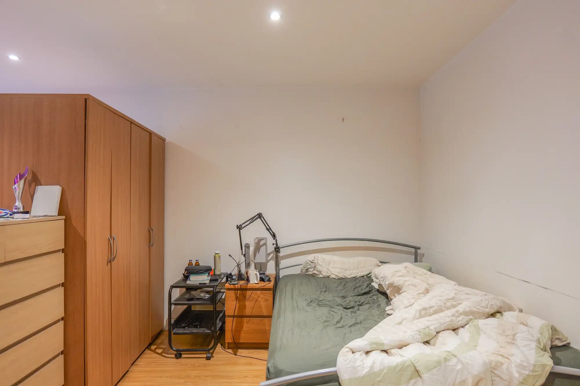 property photo 9 of 19