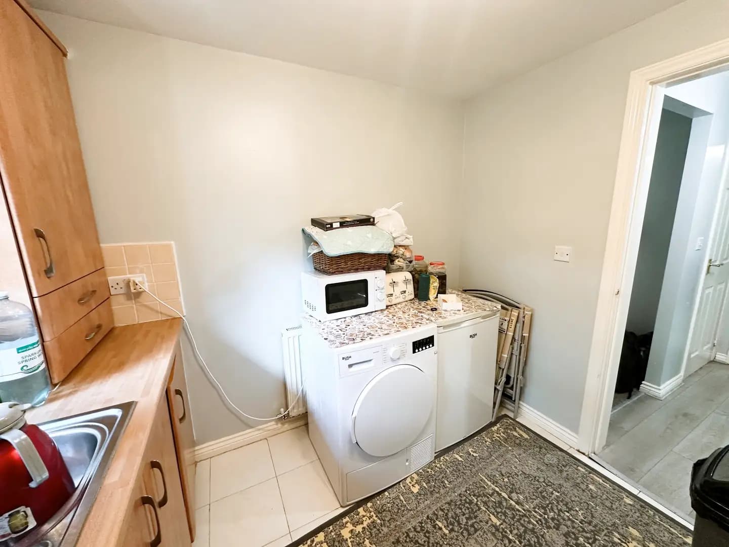 property photo 7 of 22
