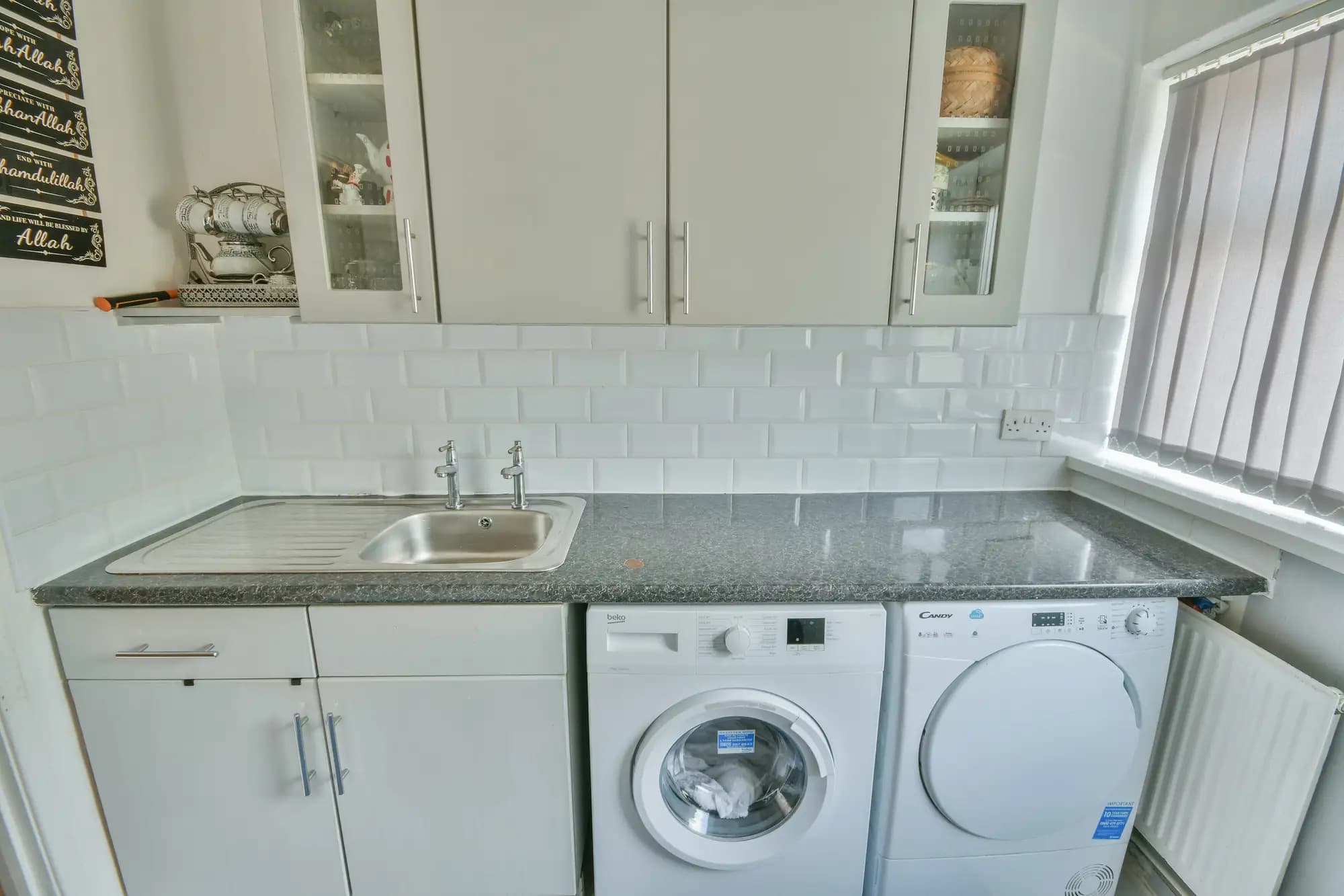property photo 7 of 20