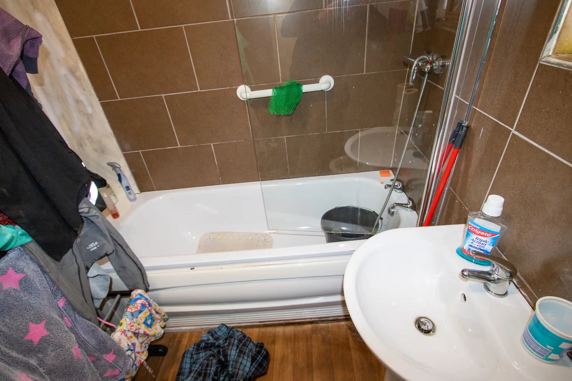 property photo 20 of 36