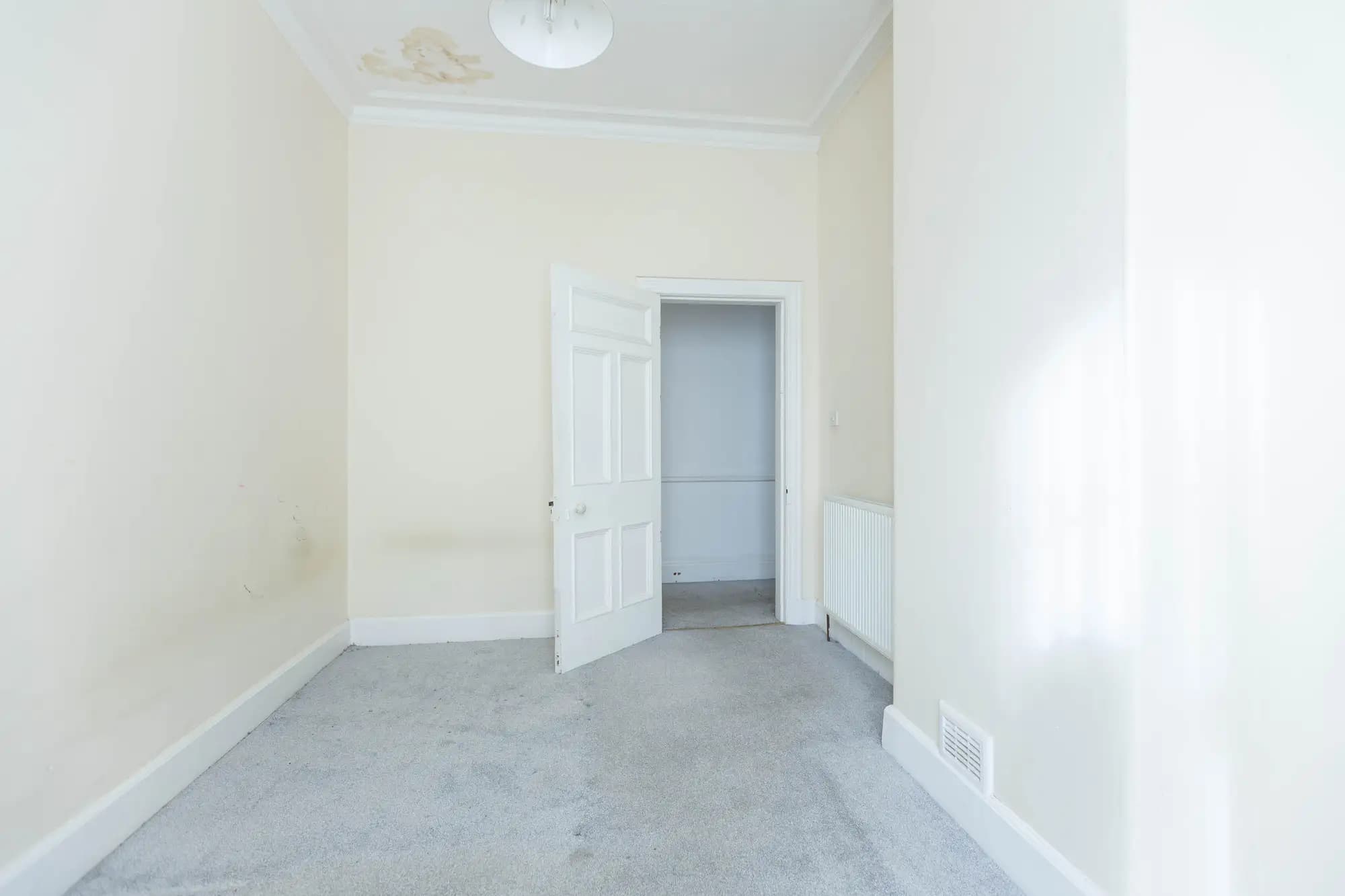 property photo 18 of 24