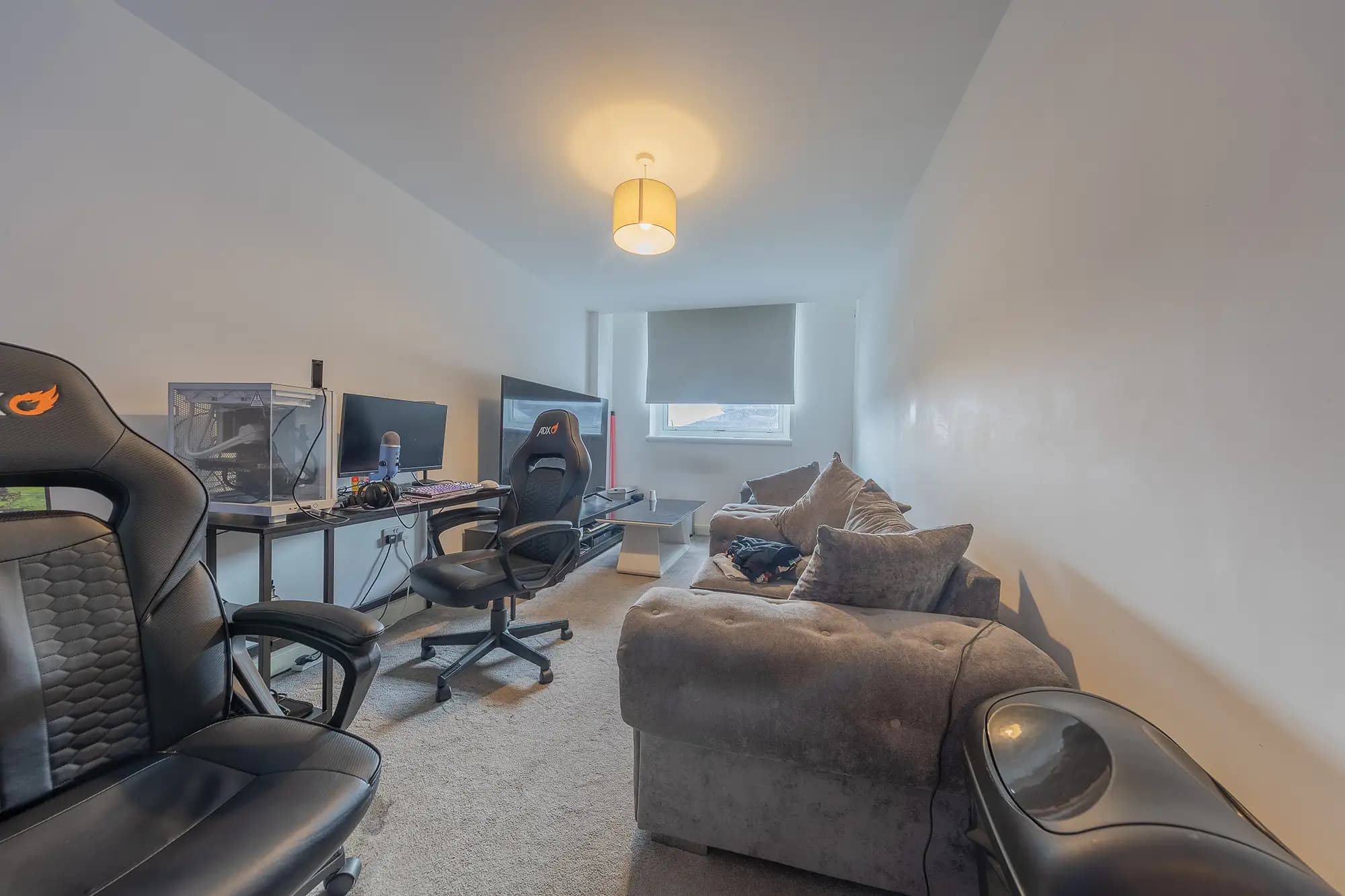 property photo 13 of 19