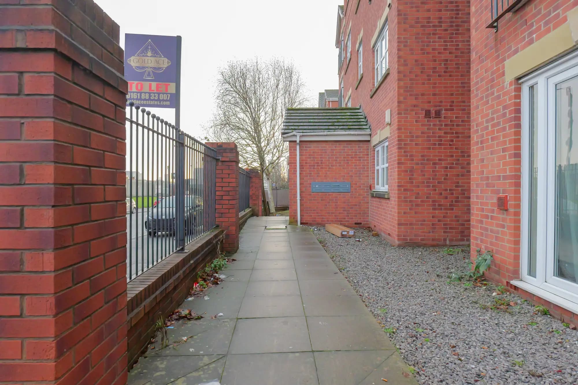 property photo 21 of 23