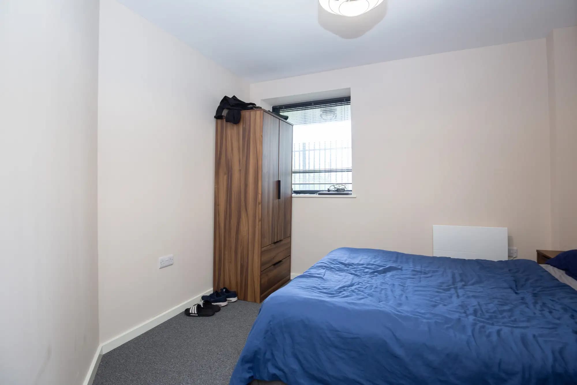 property photo 11 of 15