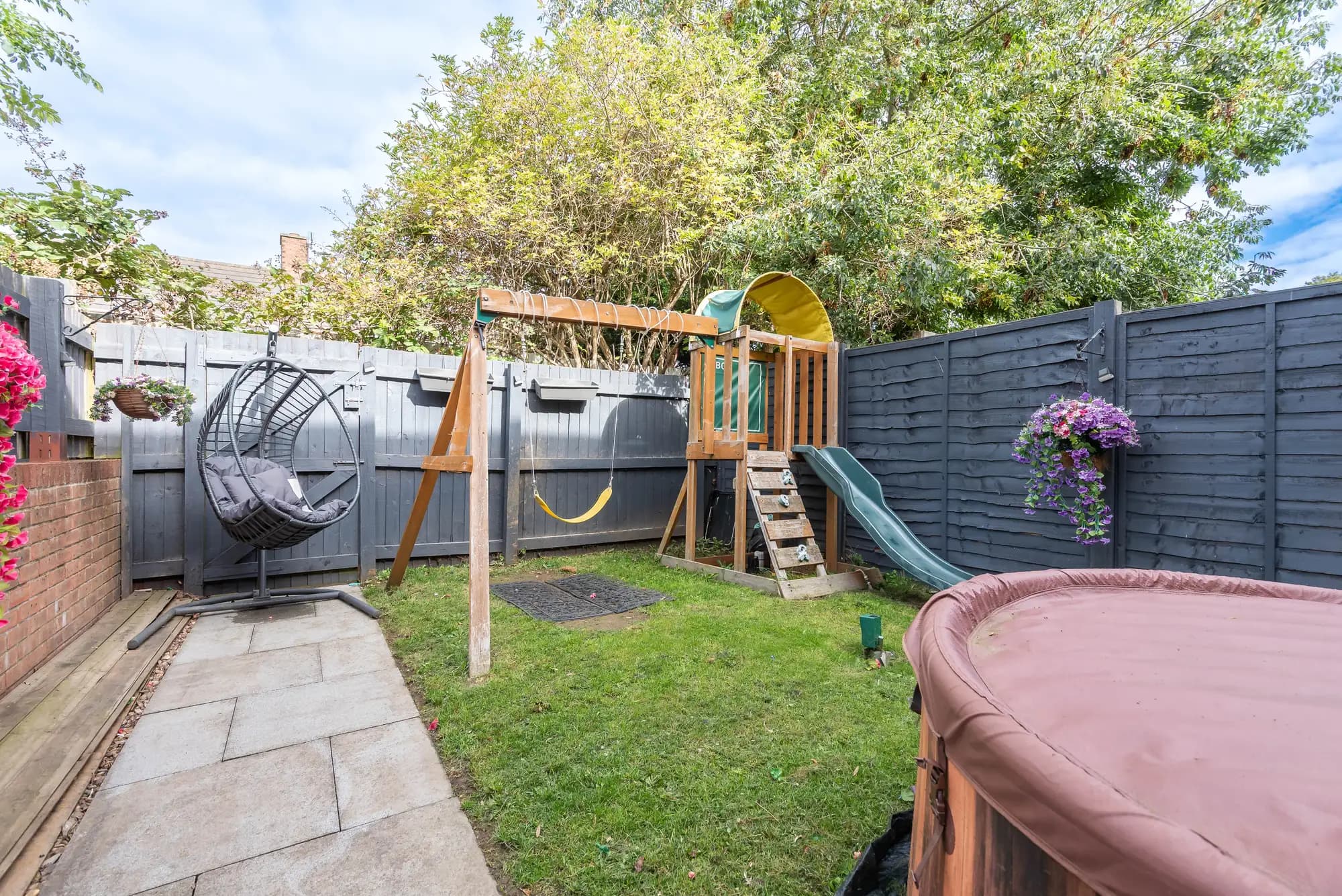 property photo 22 of 25