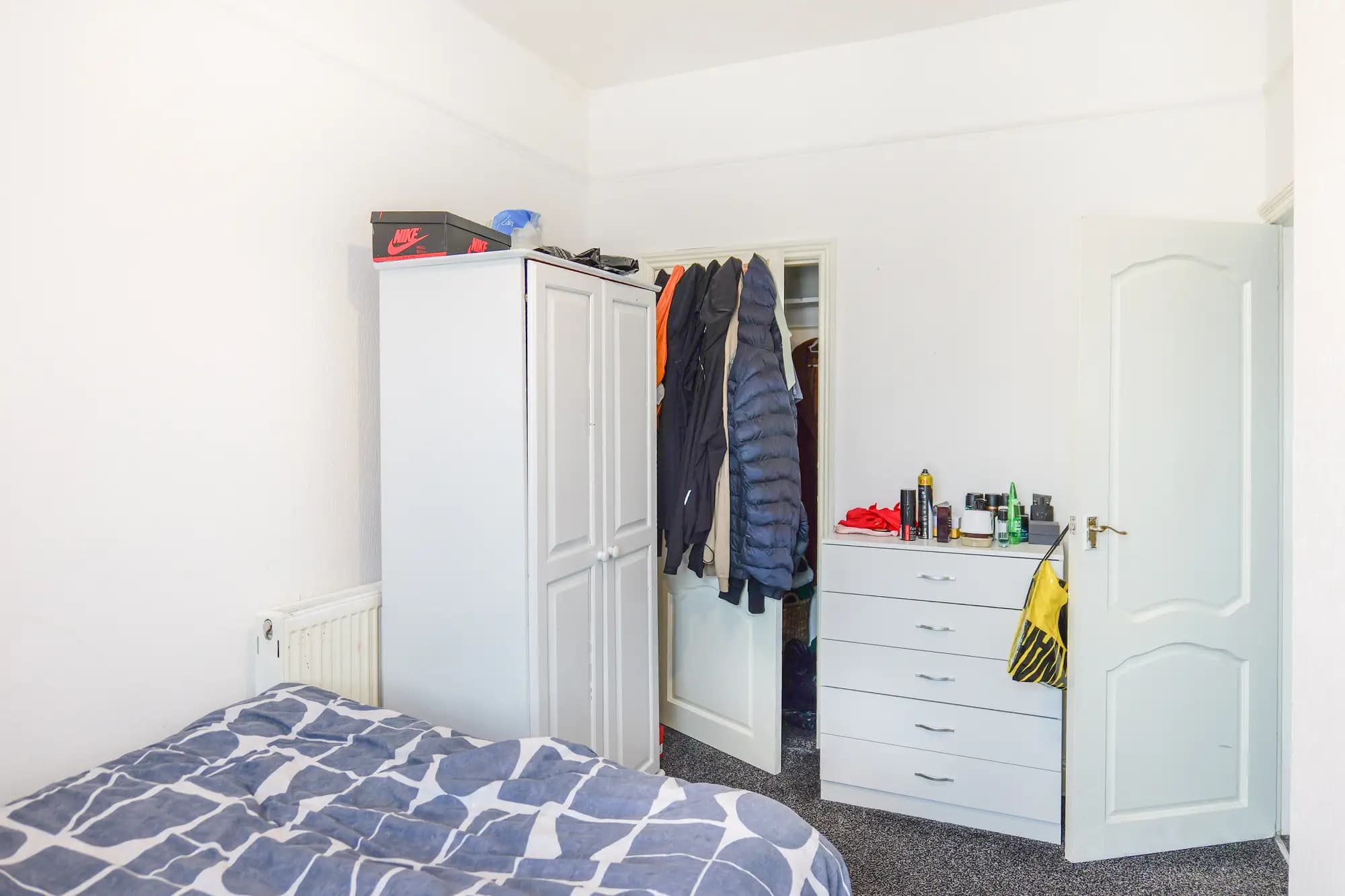 property photo 13 of 20
