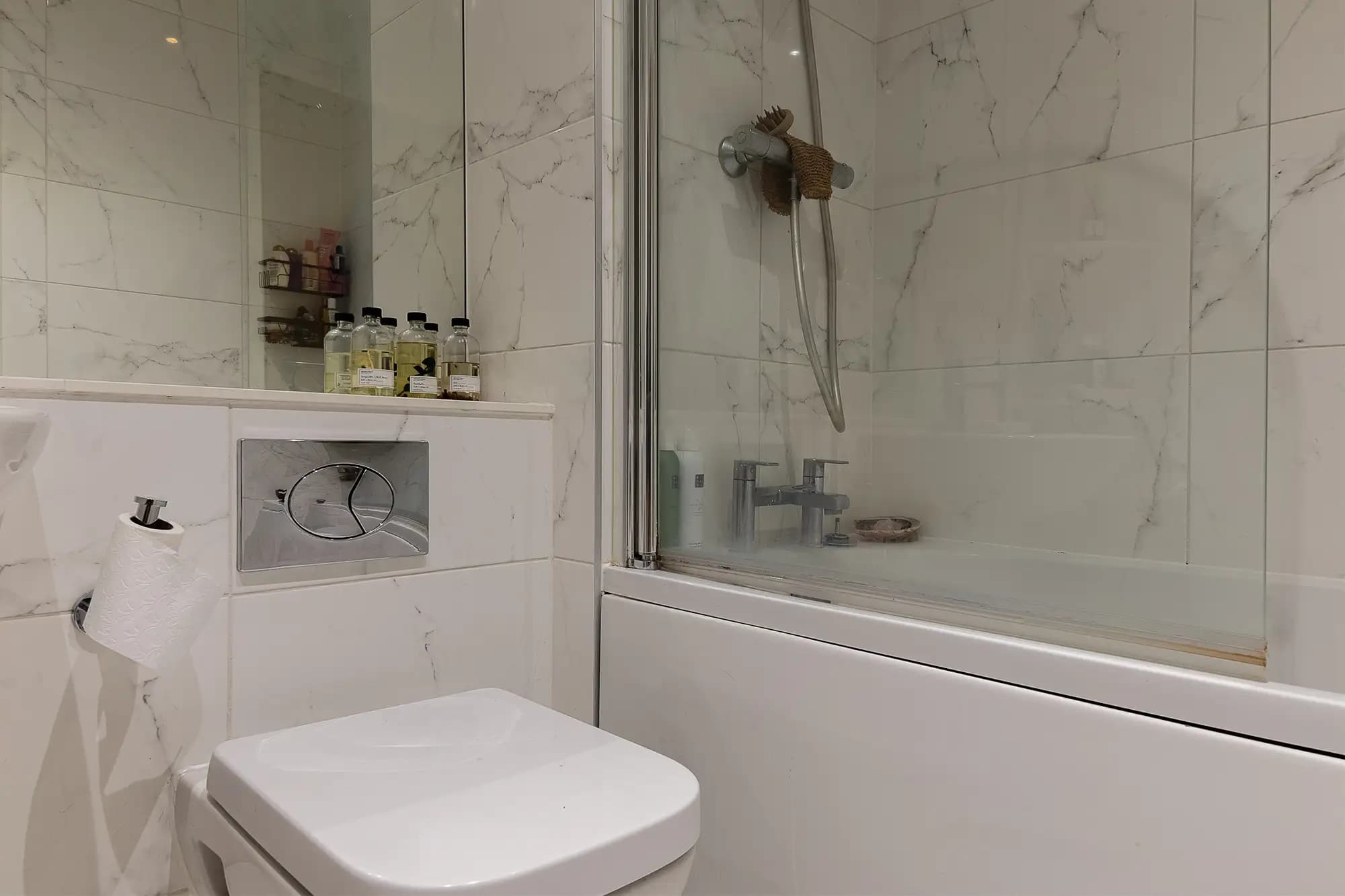 property photo 14 of 29
