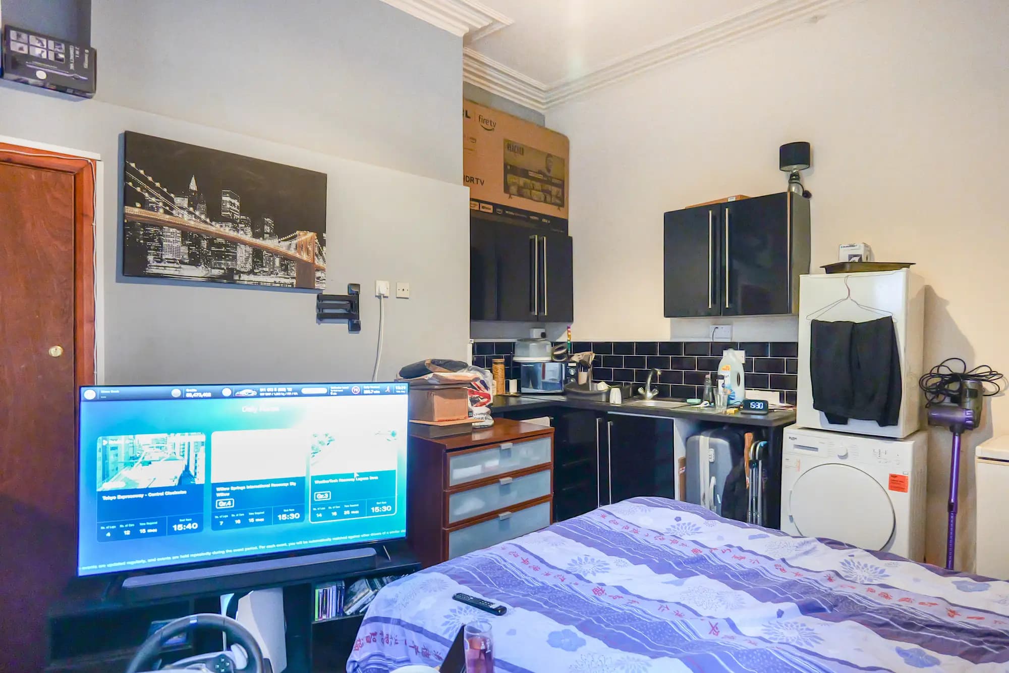 property photo 5 of 39