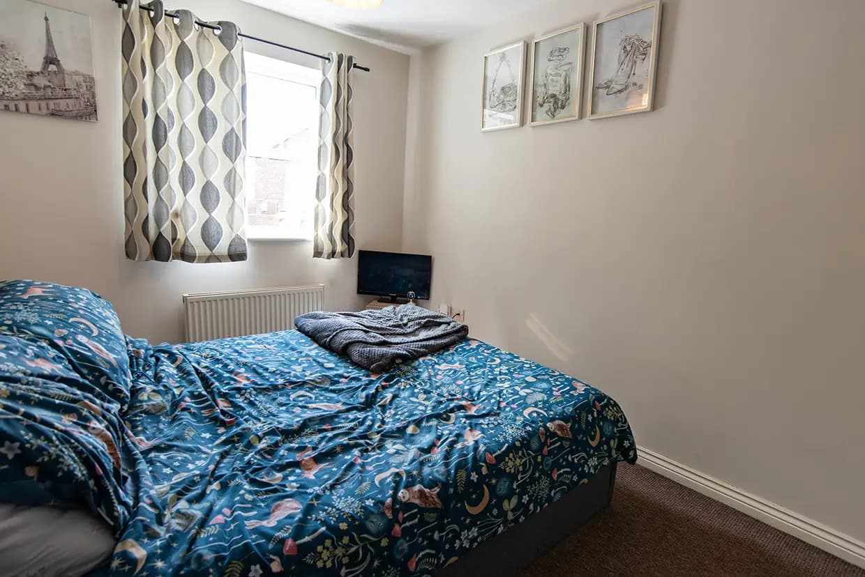 property photo 11 of 23