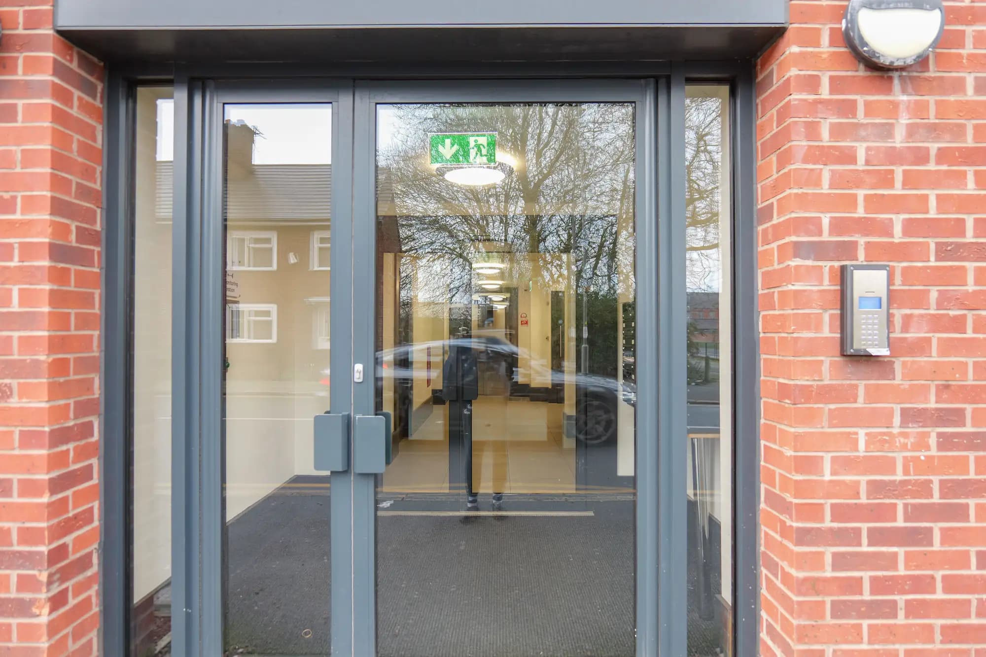 property photo 16 of 18