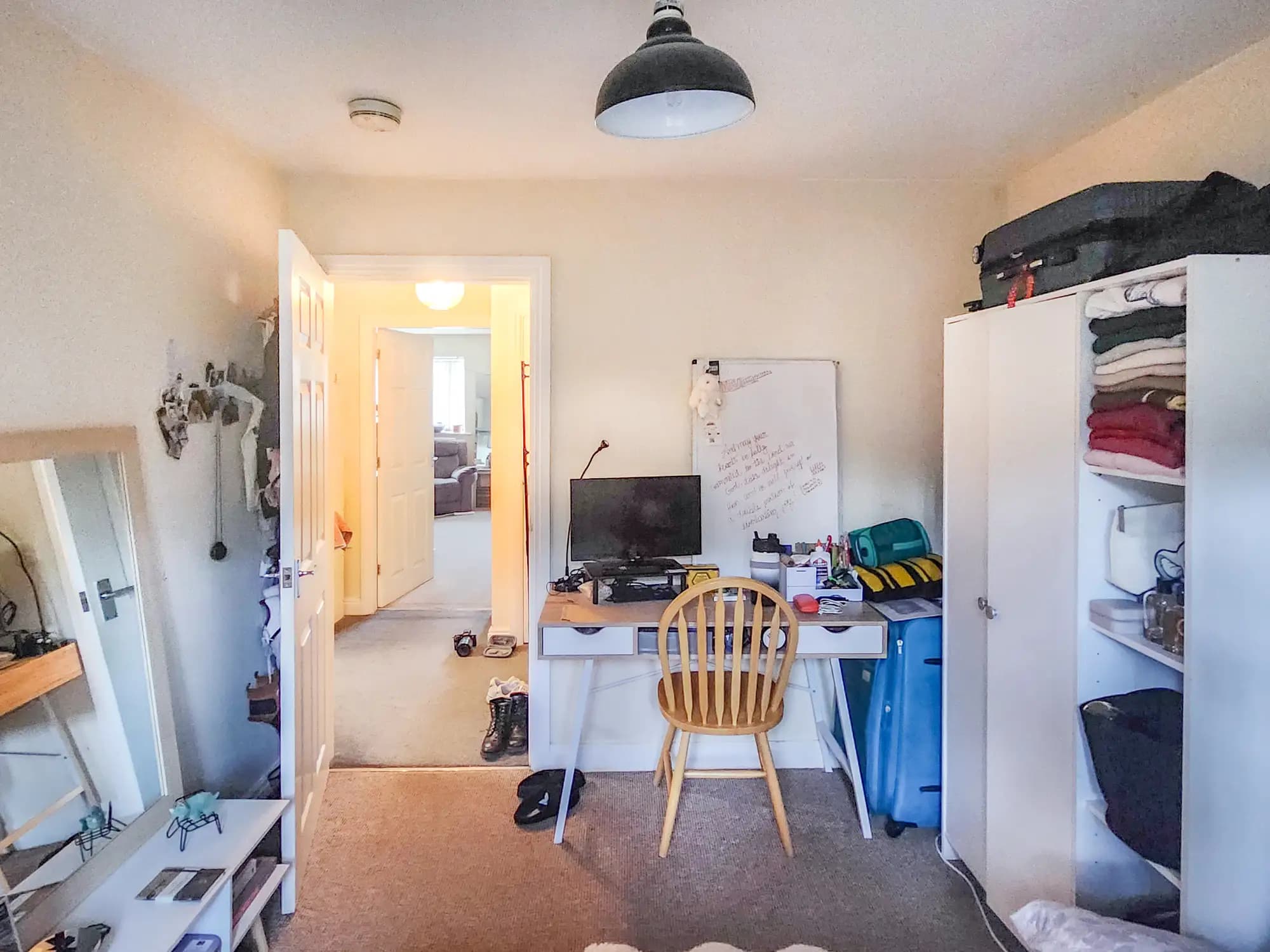 property photo 8 of 13