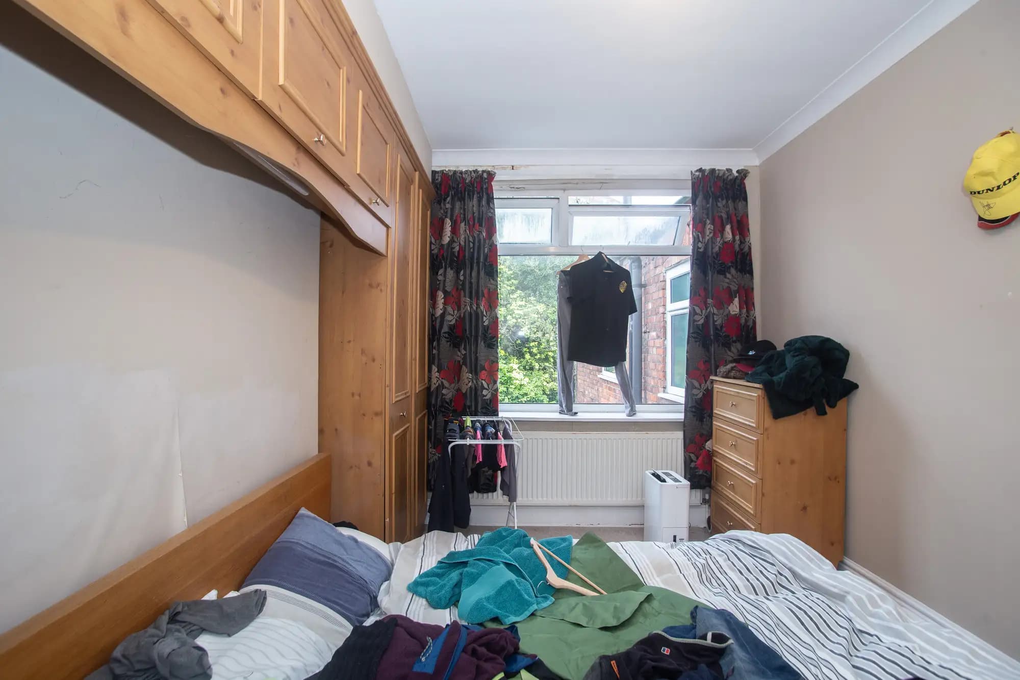property photo 7 of 12