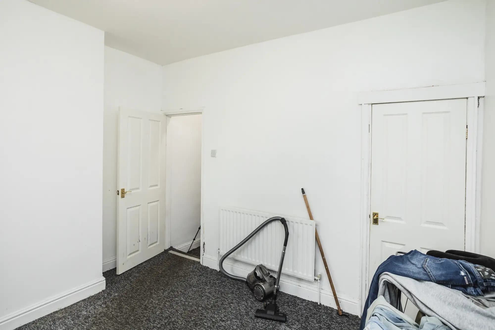 property photo 16 of 29