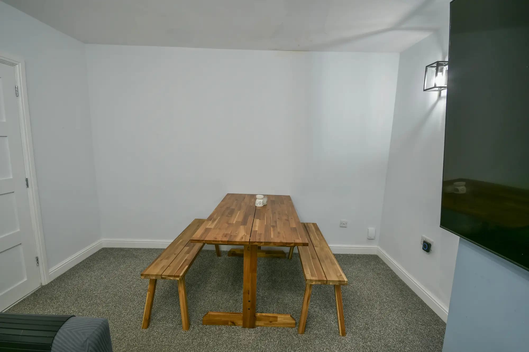 property photo 7 of 33