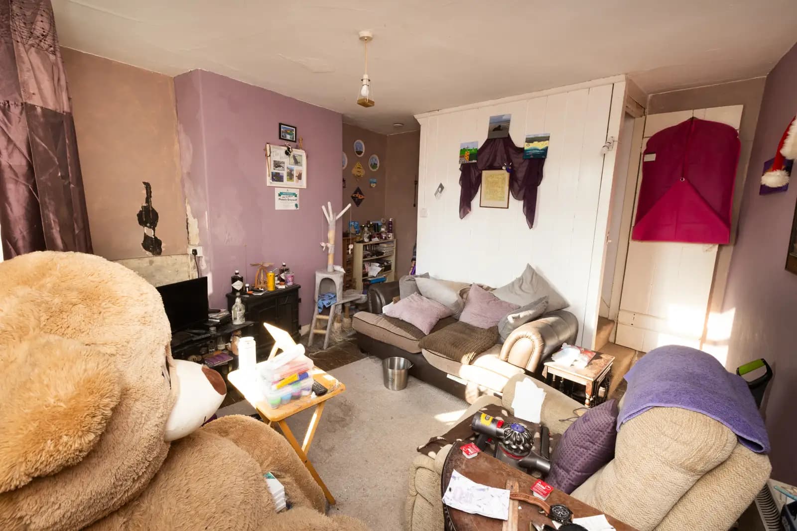 property photo 4 of 23