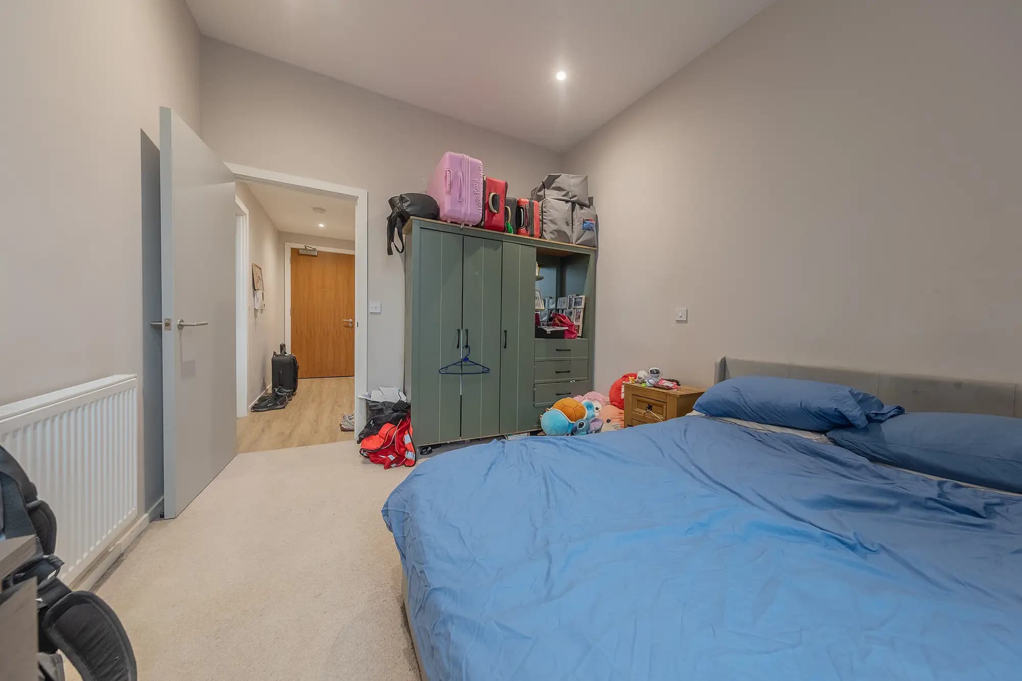 property photo 13 of 21