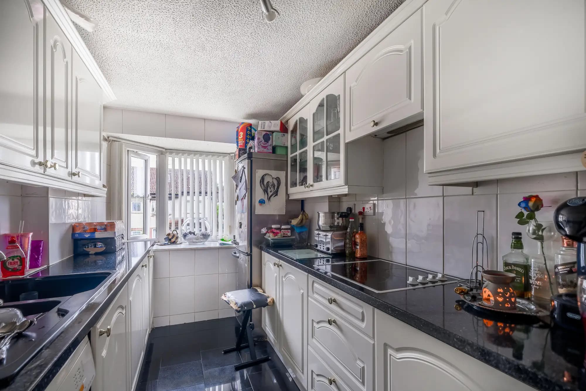 property photo 6 of 19
