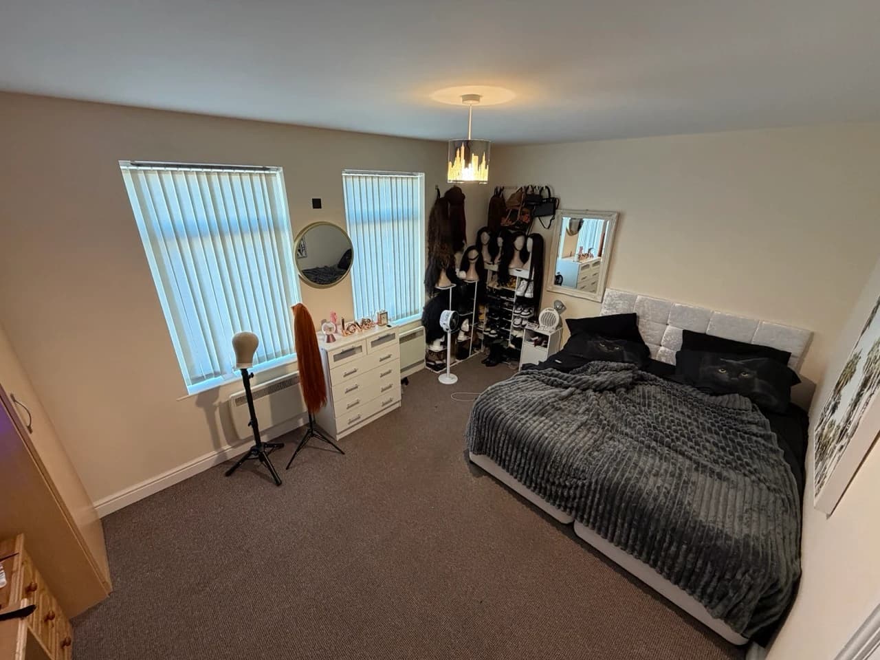 property photo 14 of 28