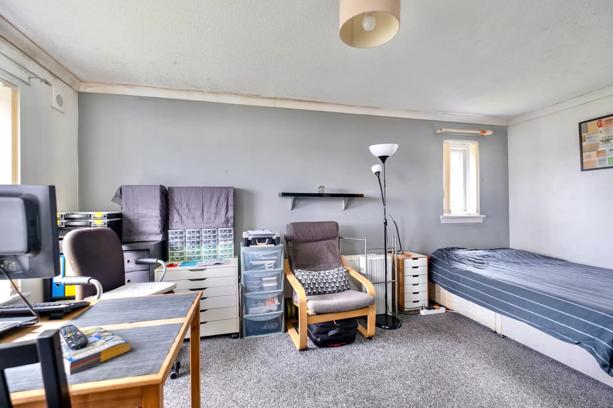 property photo 4 of 22