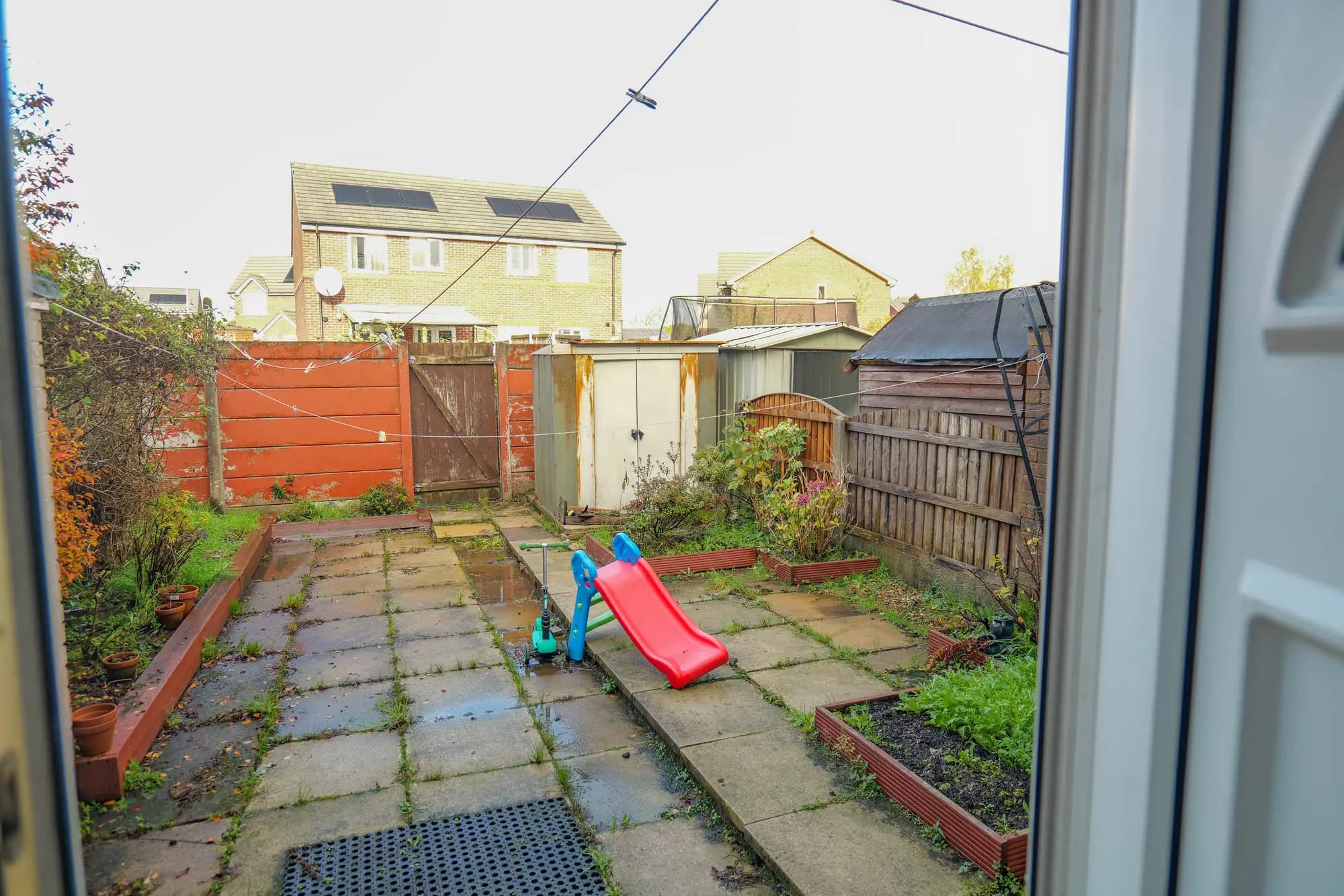 property photo 27 of 31