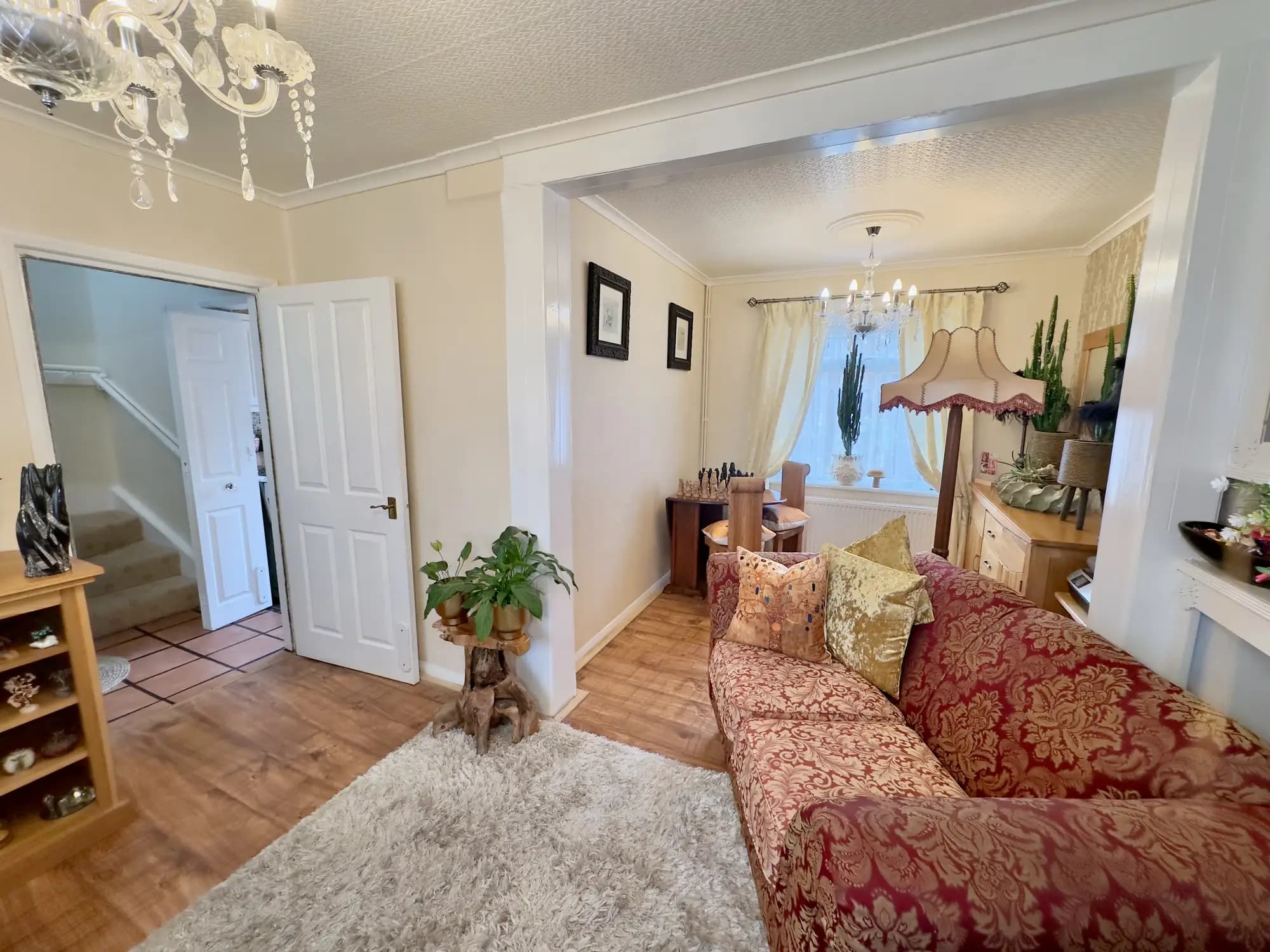 property photo 4 of 18