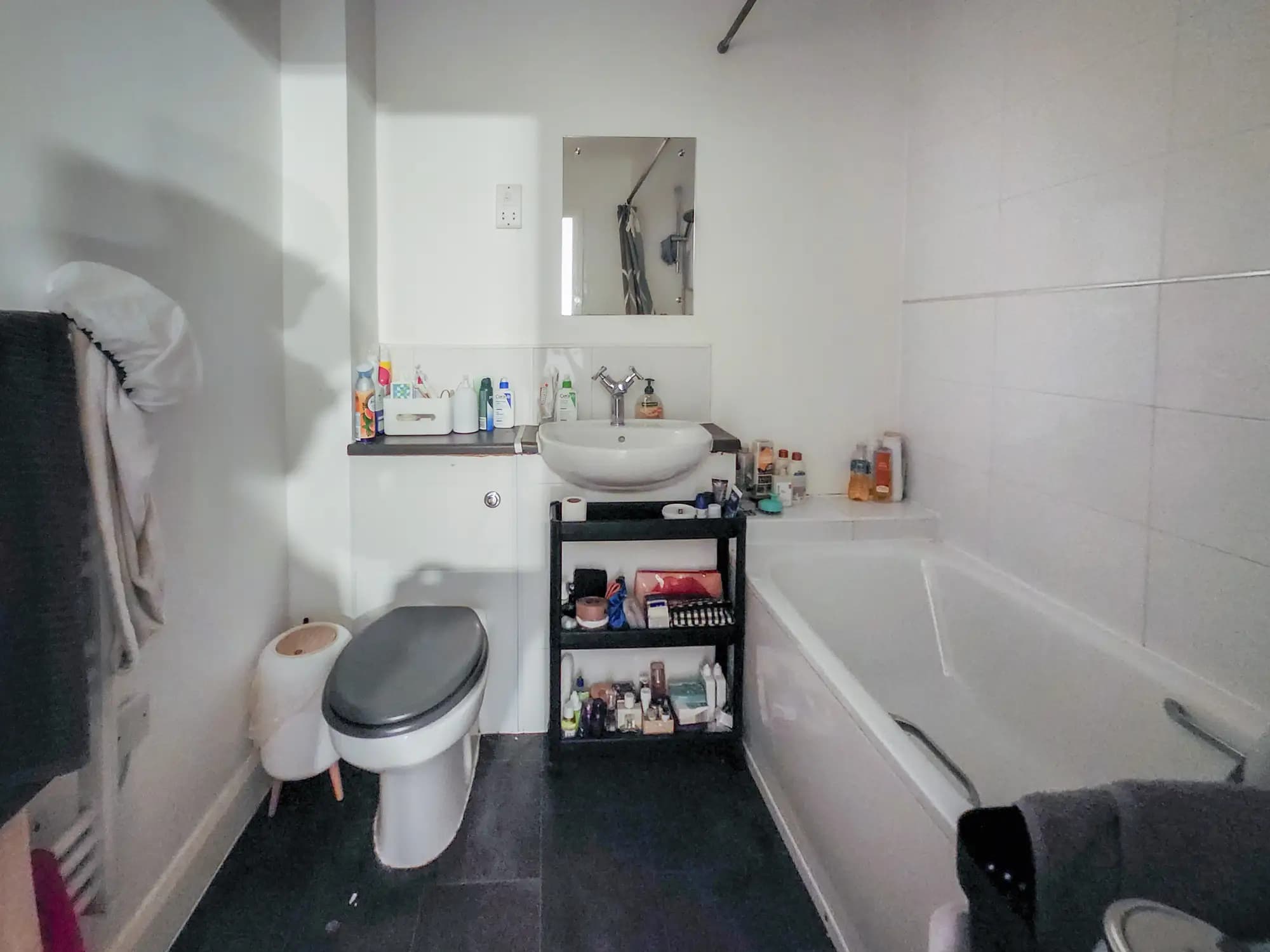 property photo 6 of 18