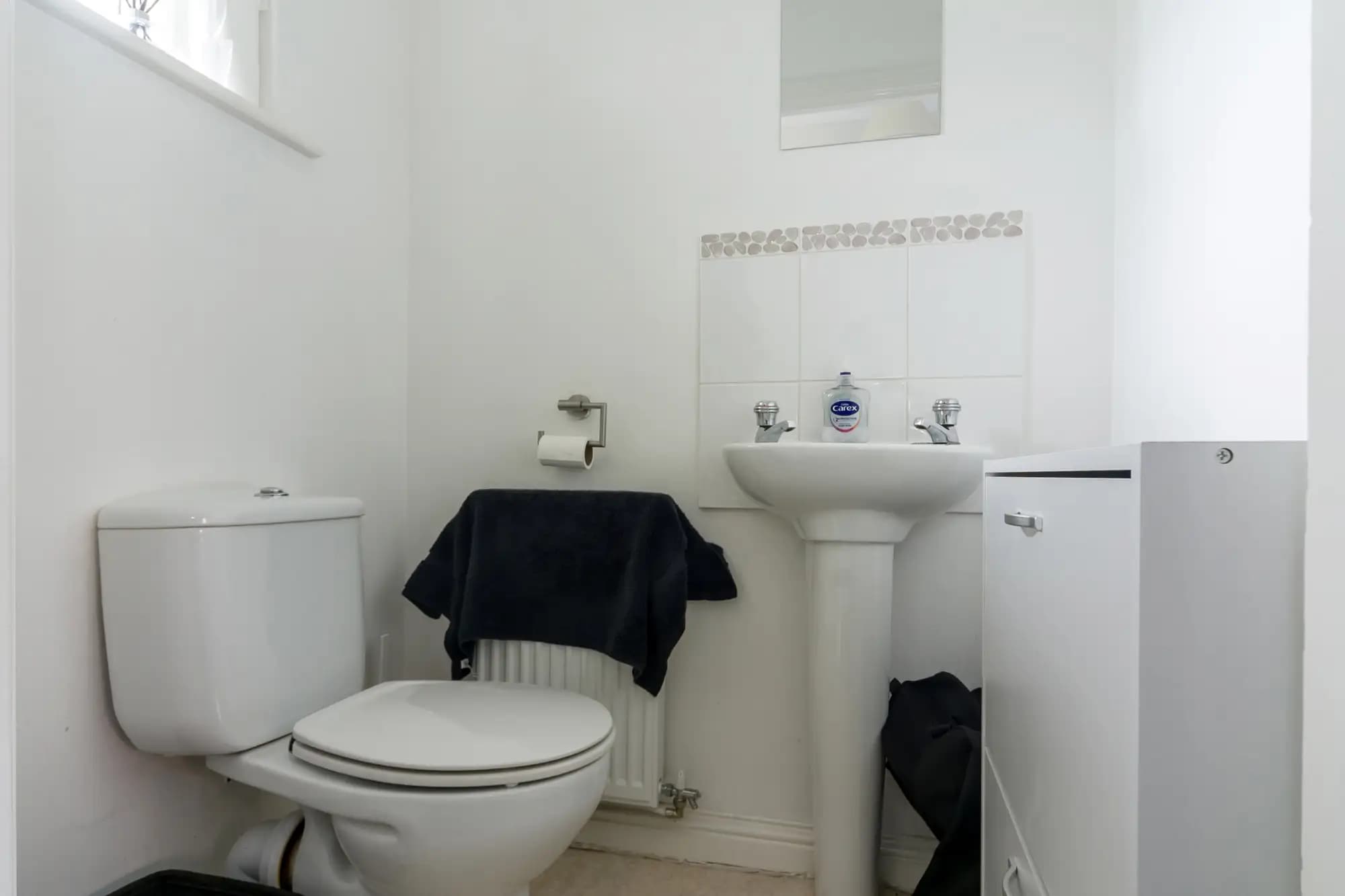 property photo 10 of 38