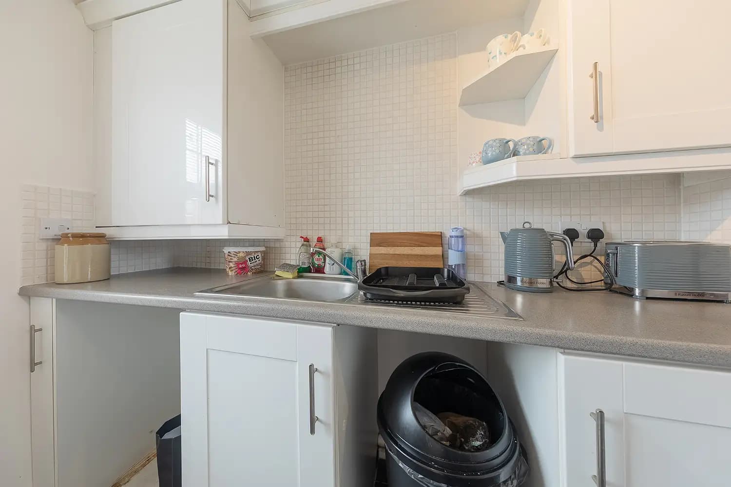 property photo 9 of 26