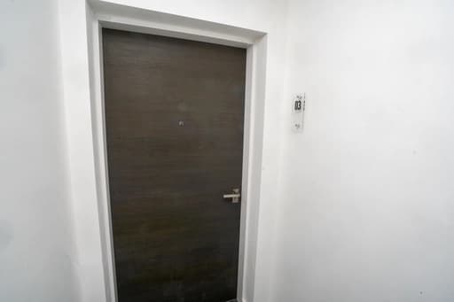 property photo 23 of 25