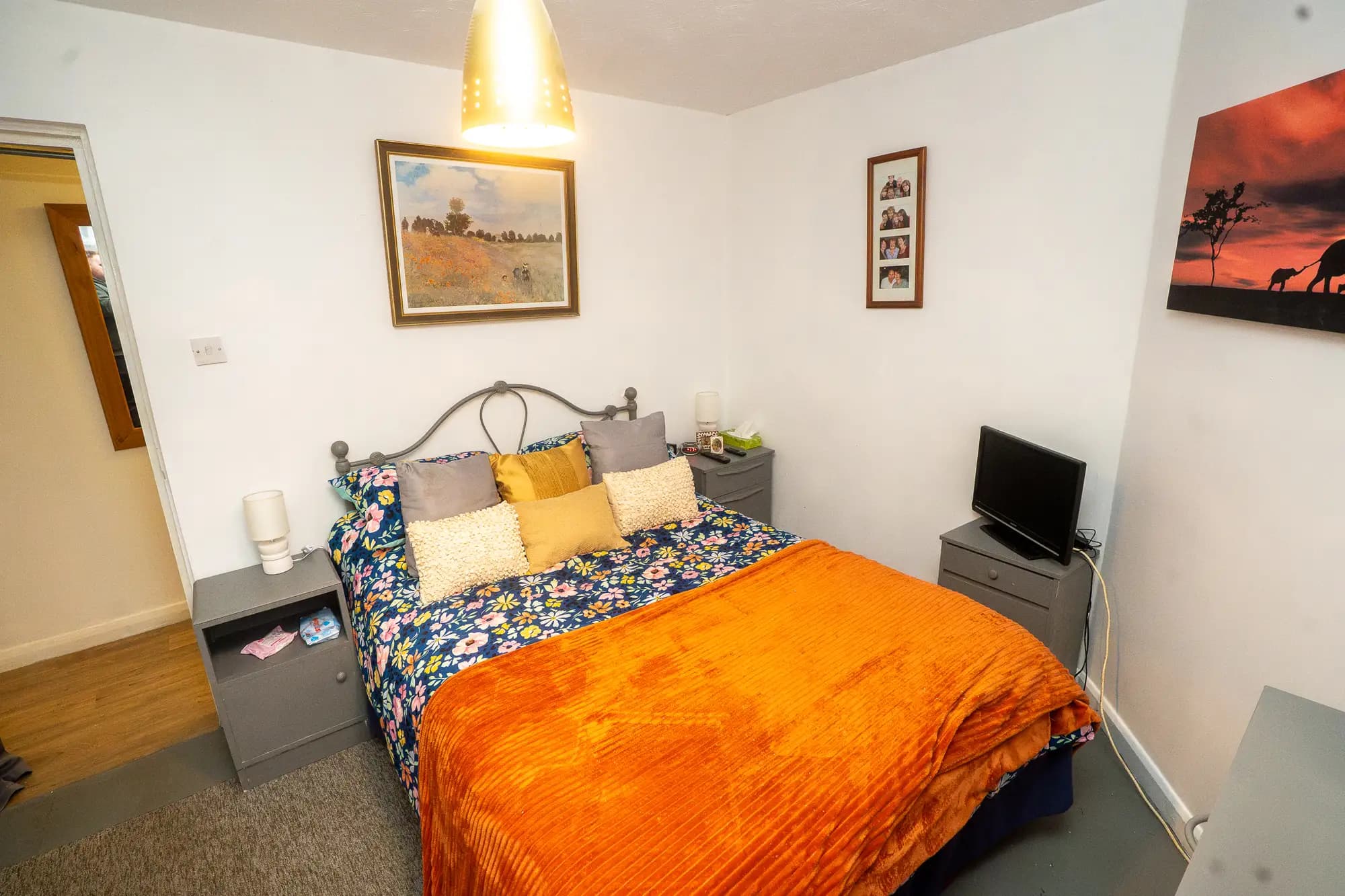 property photo 14 of 28