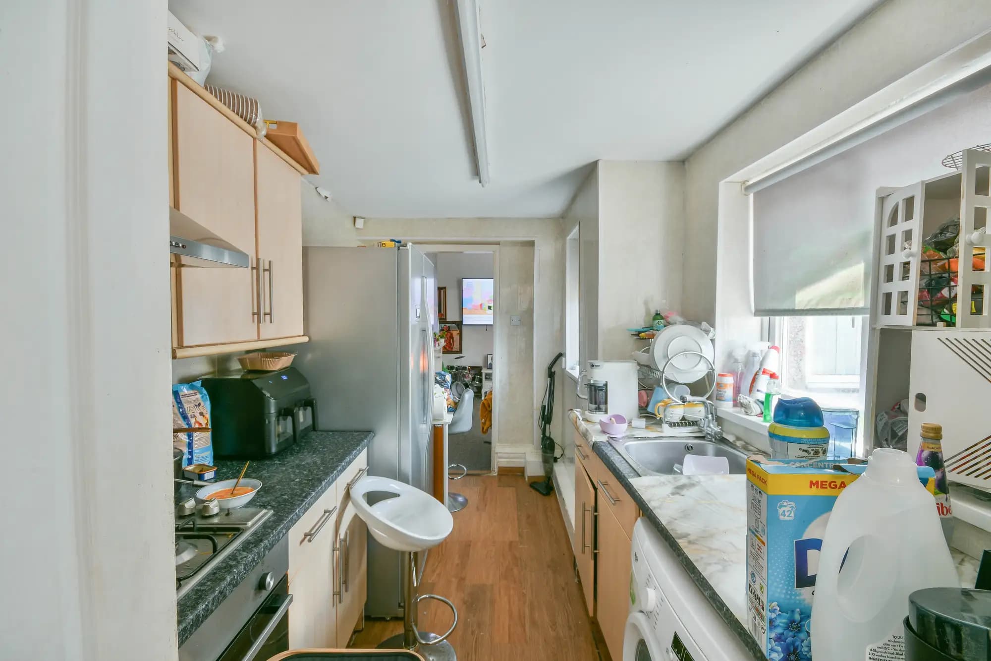 property photo 4 of 18