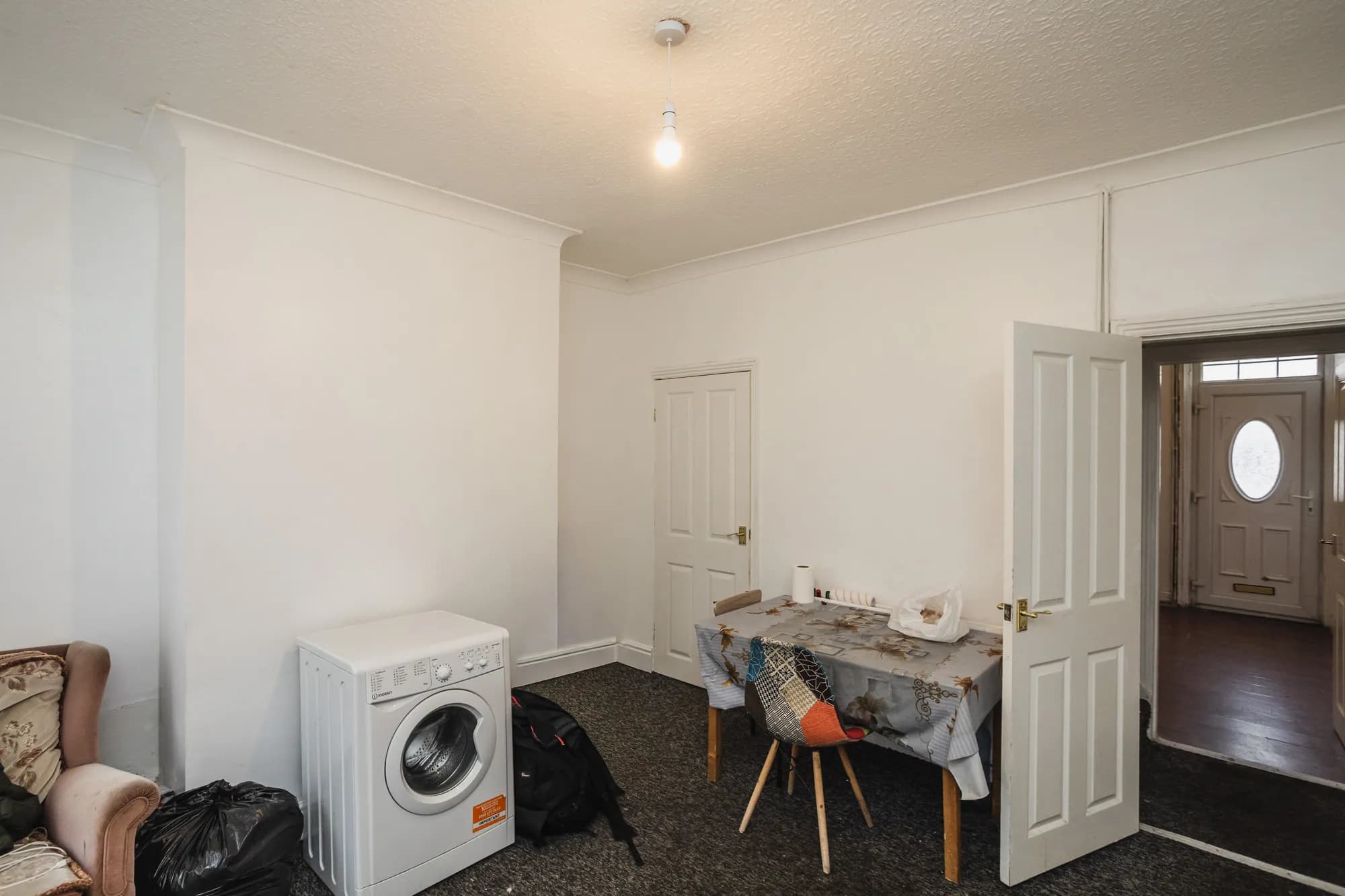 property photo 5 of 29