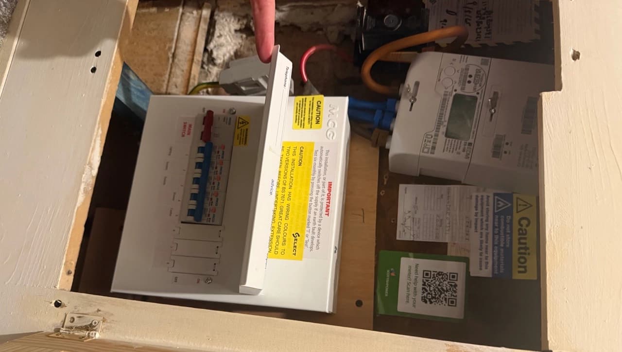 property photo 17 of 22